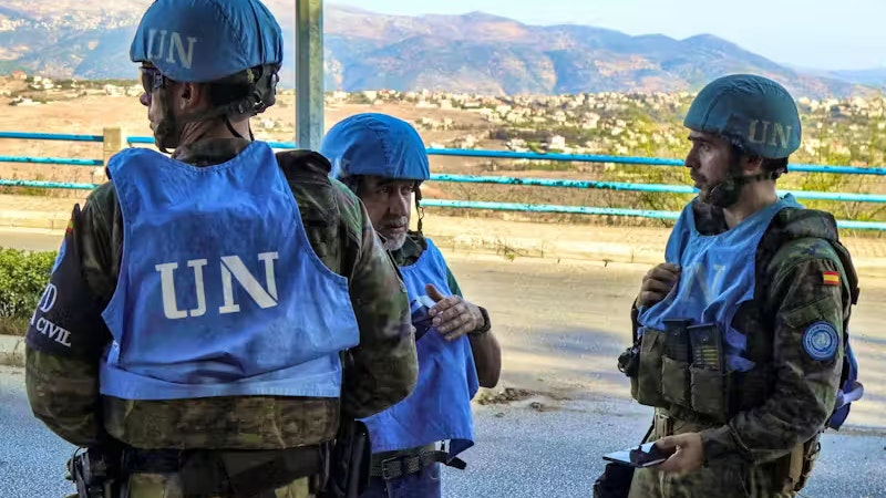 14. Oktober. EU-Aussenbeauftragte Josep Borrell sagte am Montag: «Es ist völlig inakzeptabel, Truppen der Vereinten Nationen anzugreifen.» Fünf Friedenssoldaten wurden bei Angriffen auf ihre Stellungen verwundet.