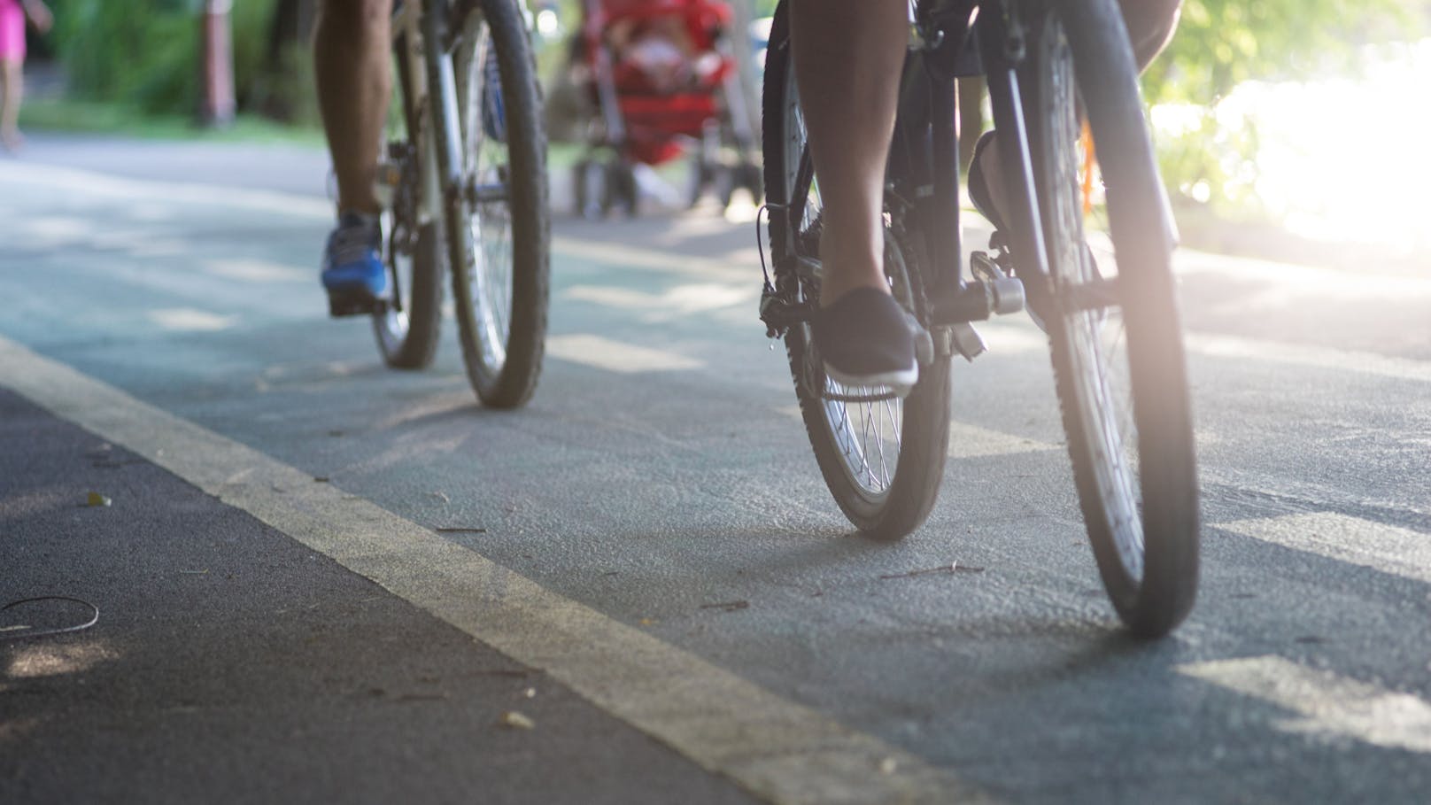 Auf 1,1 Kilometer – Auhofstraße wird zur Fahrradstraße