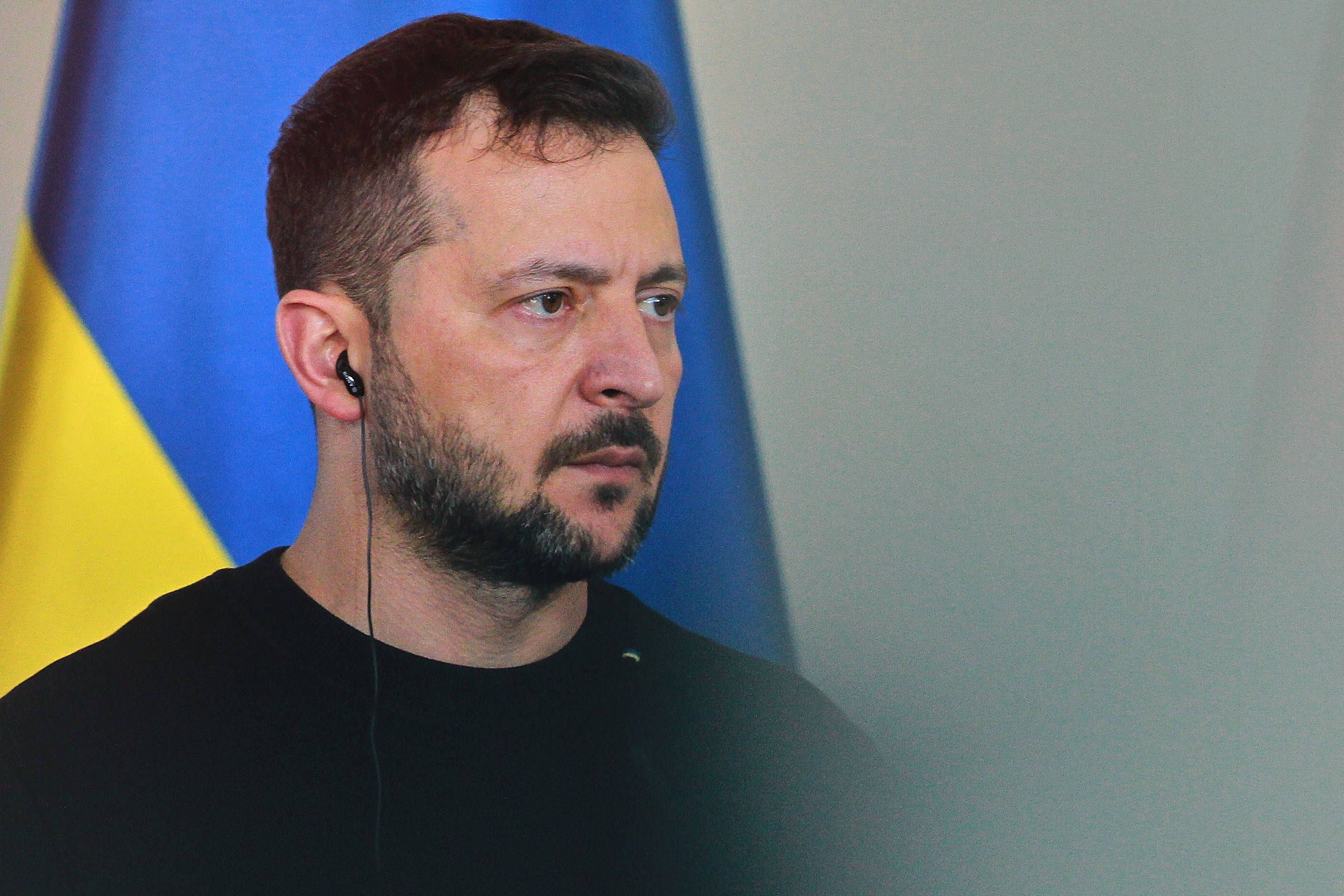 Der ukrainische Präsident Wolodimir Selenski fordert zur Beendigung des Ukraine-Krieges eine sofortige Aufnahme seines Landes in die Nato.