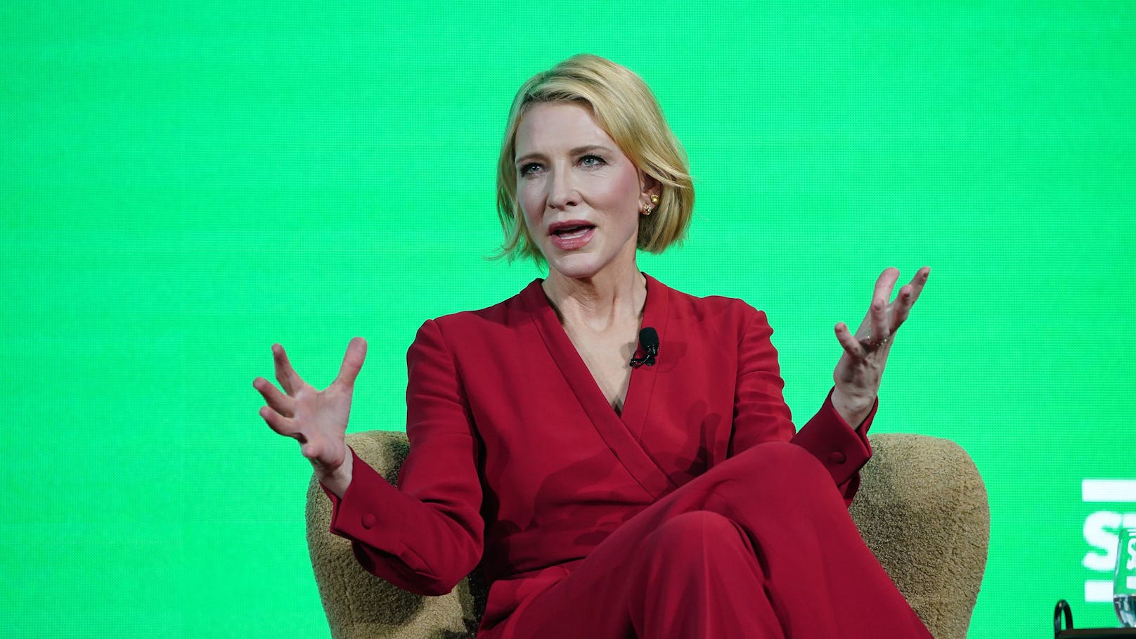 Cate Blanchett - Figure 2