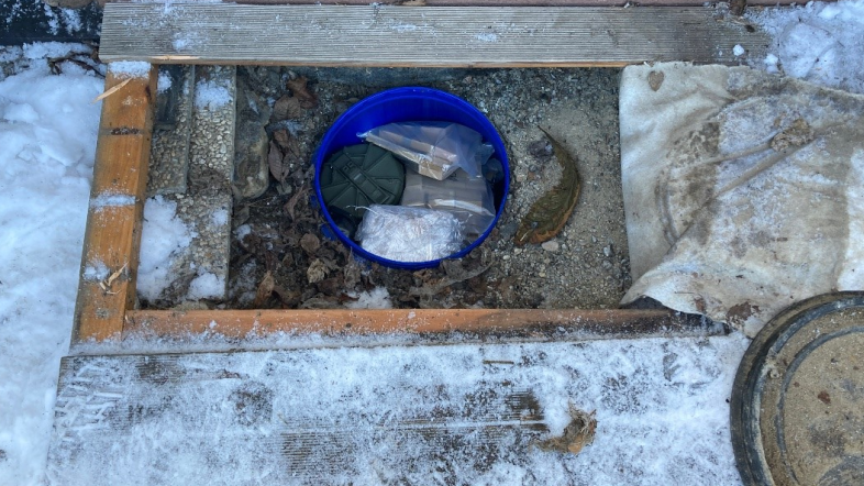 In diesem Loch waren die Waffen versteckt.