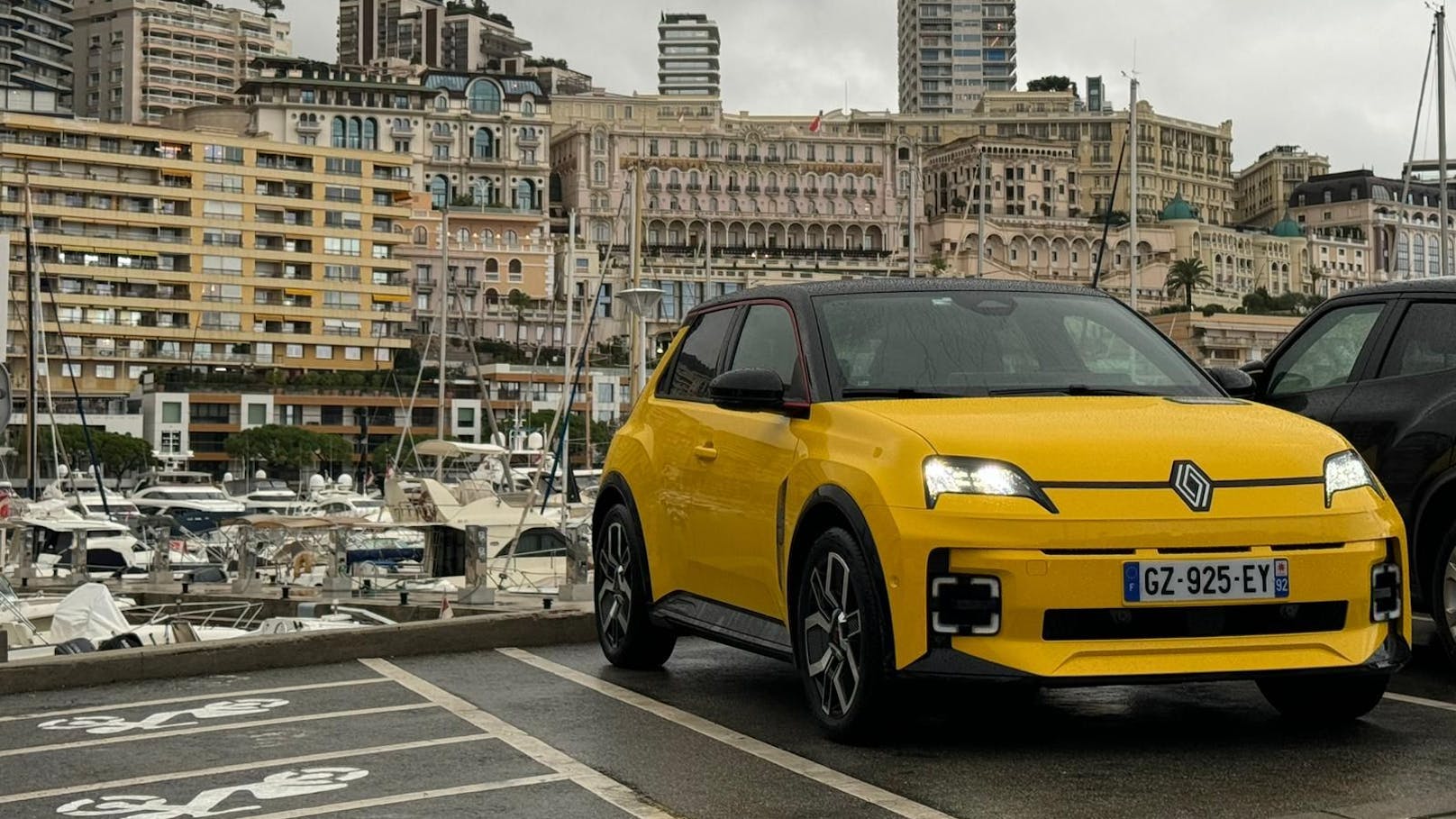 Renault 5 in Monaco