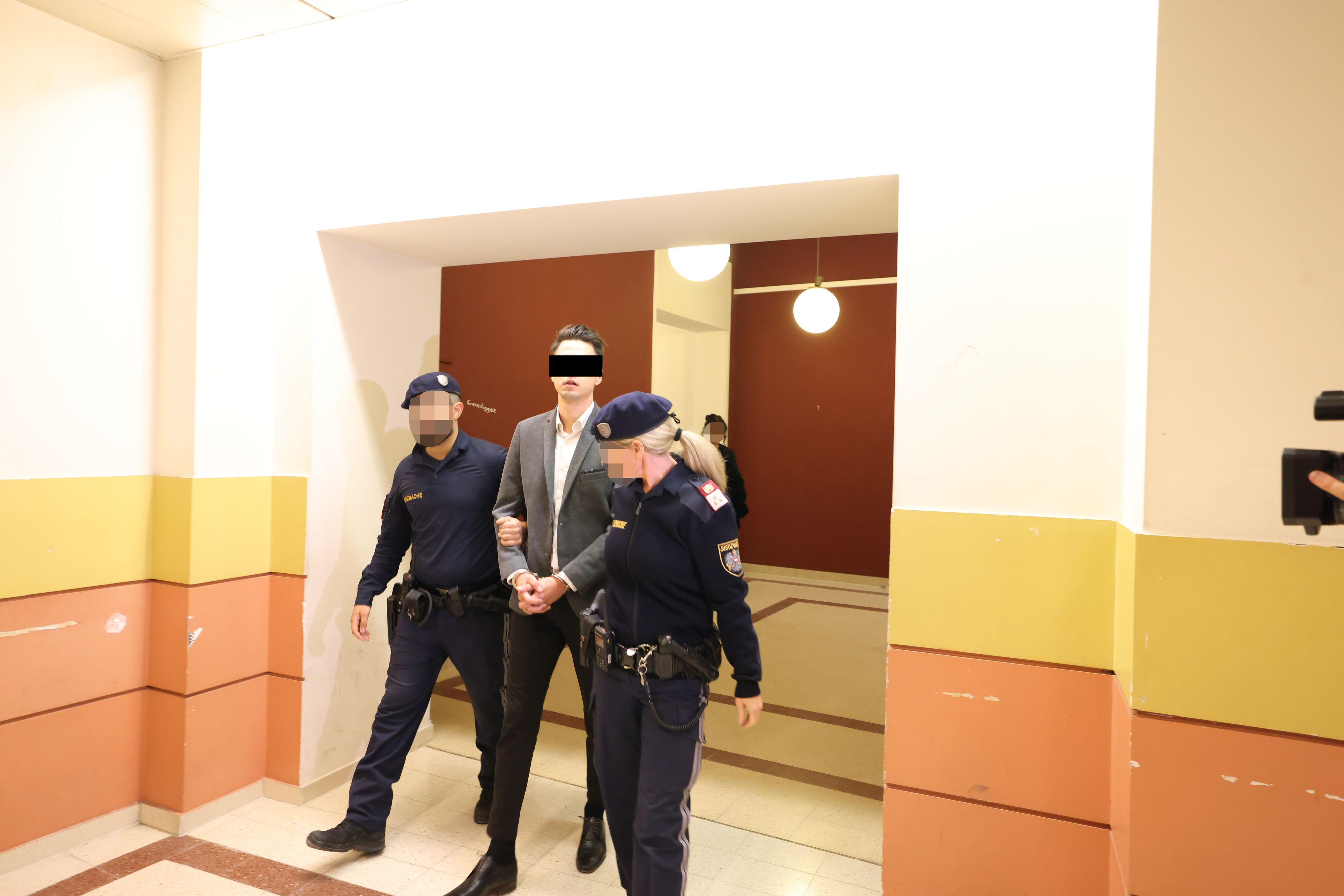 Der Szene-DJ beim Prozess in Wien.