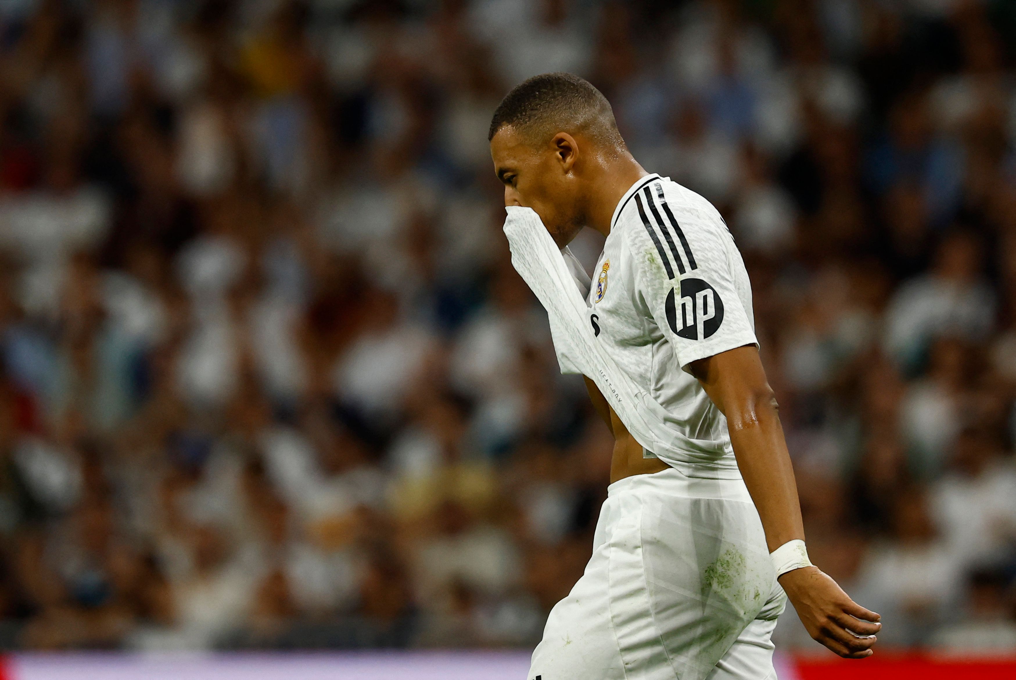 Real Madrids Kylian Mbappe wehrt sich gegen die schweren Vorwürfe.