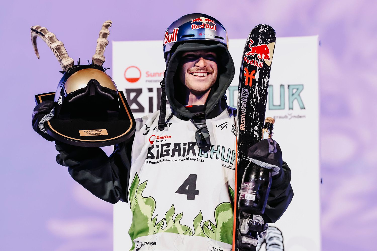 Matej Svancer jubelt