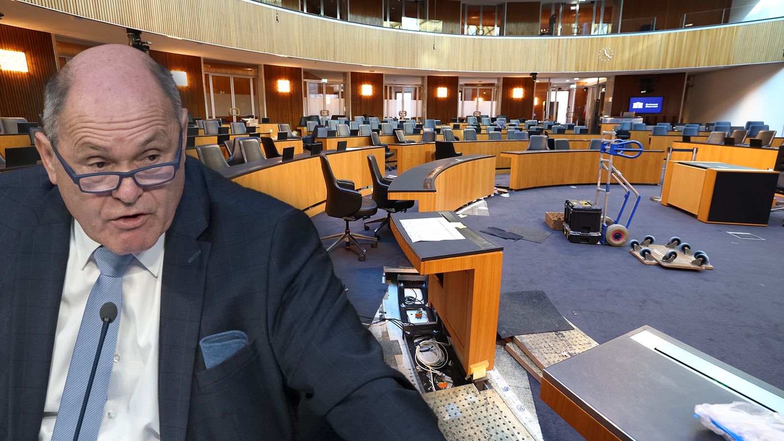 Die Umbauarbeiten im Parlament (l. Noch-Präsident Sobotka) laufen bereits.