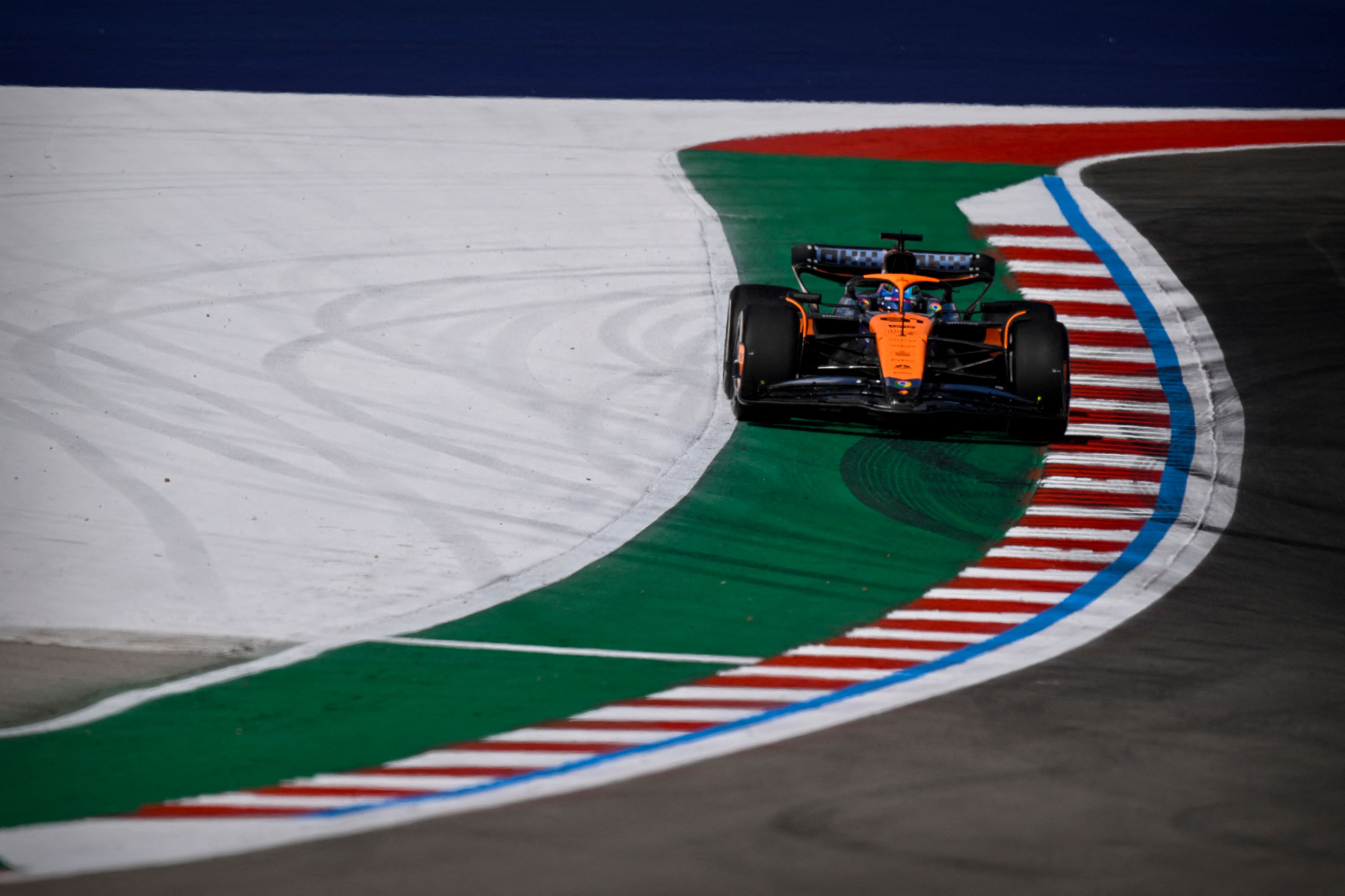 McLaren-Mann Oscar Piastri. 