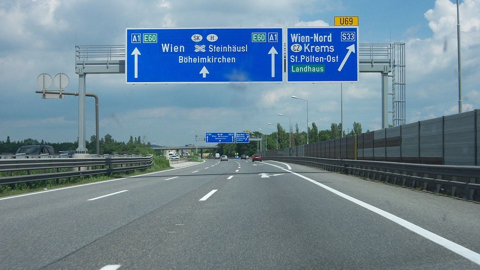 Mit 225 km/h über Autobahn gerast – Auto einkassiert