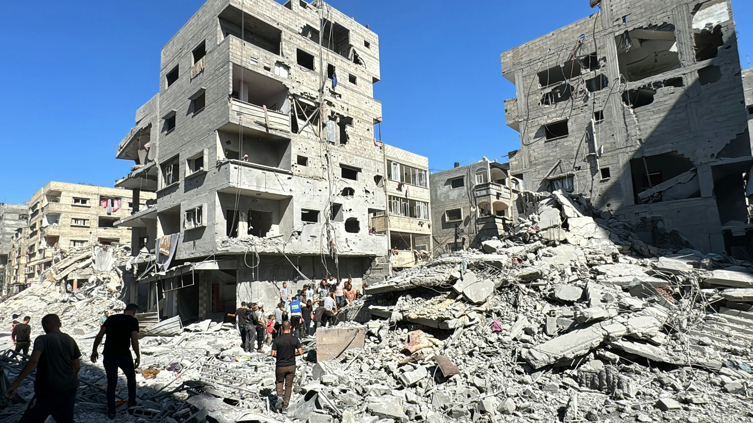 Nach der israelischen Offensive sind weite Teile des Gazastreifens völlig zerstört. Die rund zwei Millionen Bewohner sind für ihr Überleben fast vollständig auf externe Hilfe angewiesen.