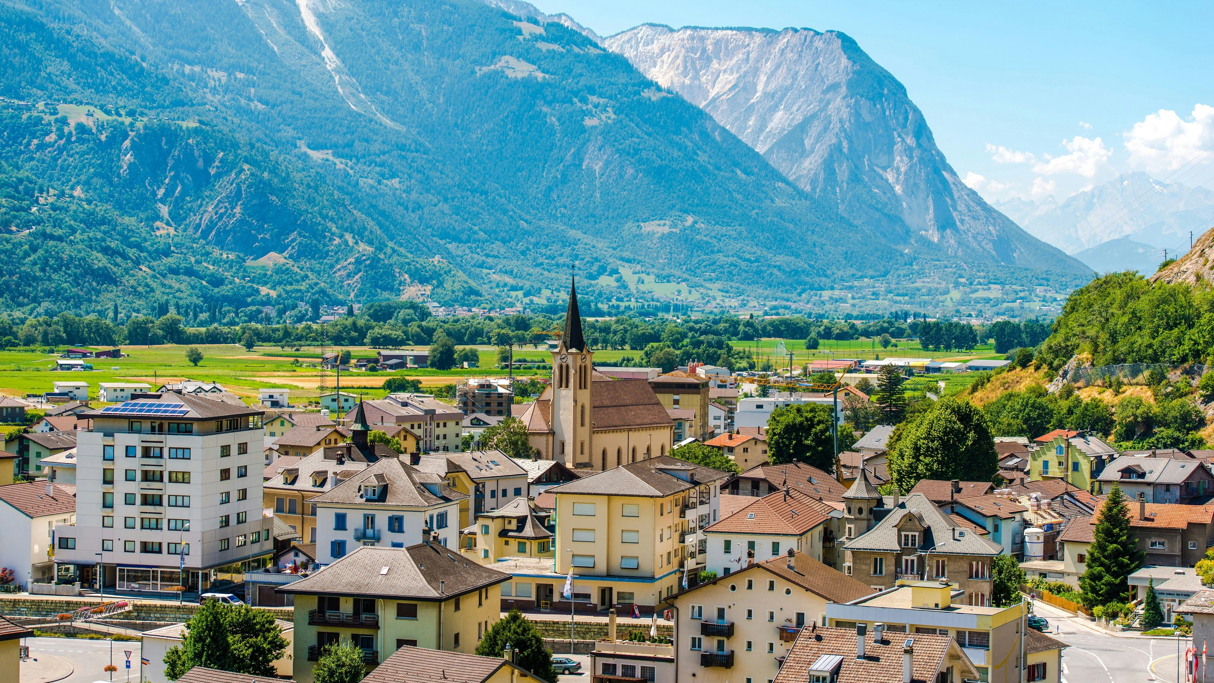Heute.at - Gemeinde verbannt Dialekt von ihren Straßen