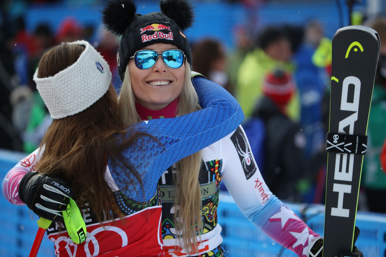 Sofia Goggia herzt Lindsey Vonn