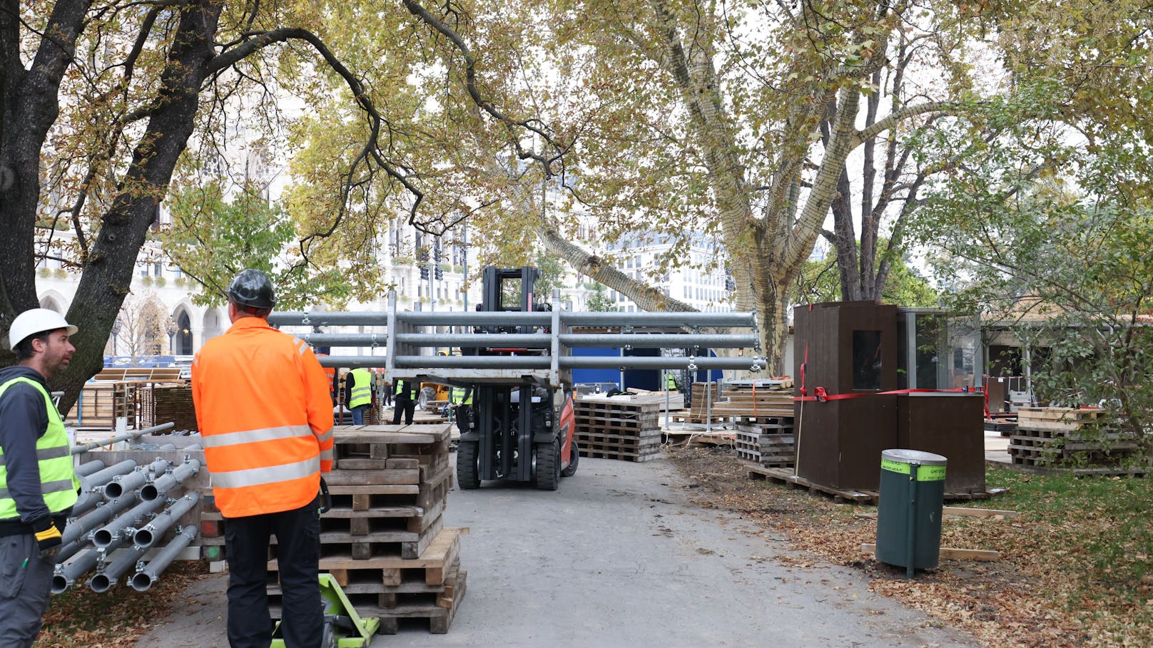 Viel Arbeit, damit nachher alles schön ist für die Besucher