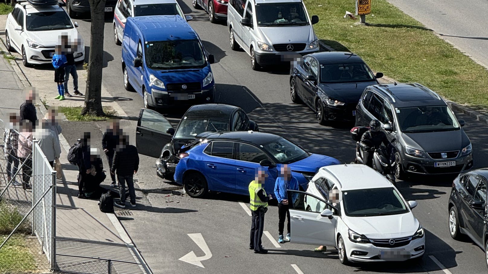 Der Unfall in der Julius-Ficker-Straße am 26. April 2024