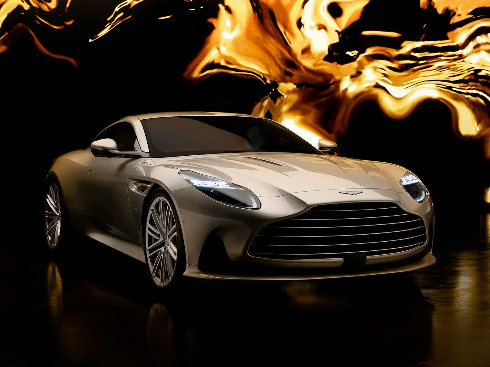 Der ﻿Aston Martin DB12 Goldfinger Edition kommt in streng limitierter Auflage auf den Markt.