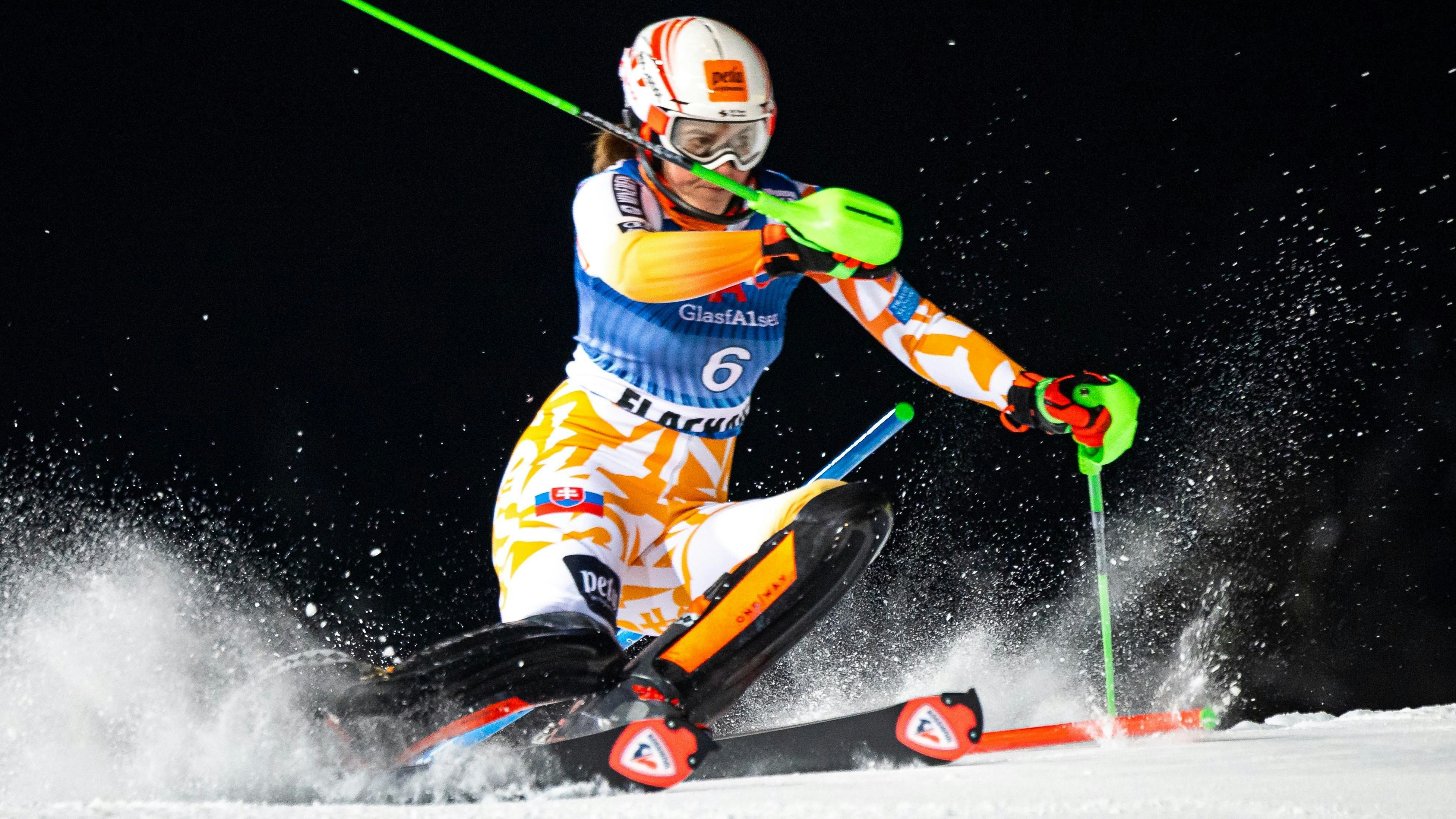 Petra Vlhova stürzte in Jasna schwer, muss noch pausieren.