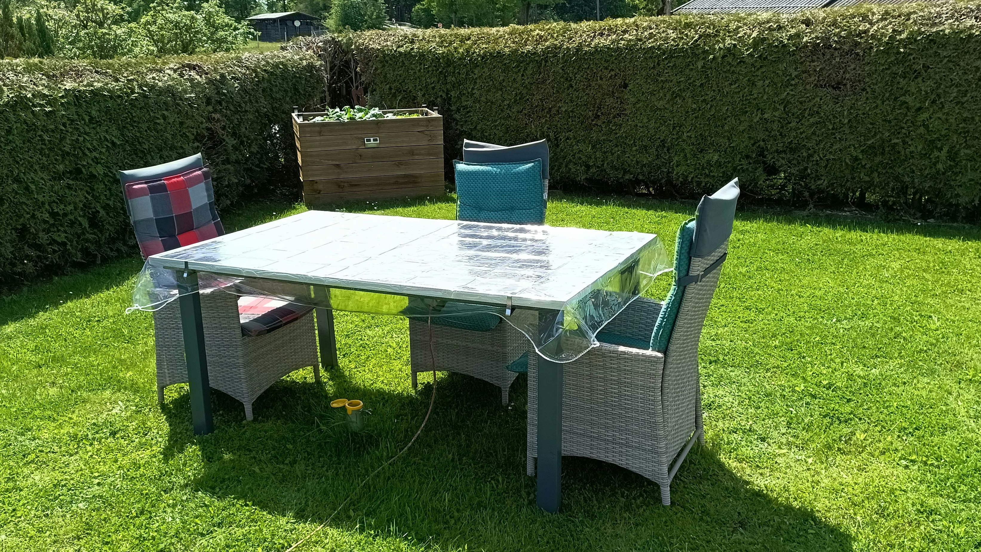 Der So-Da-Tisch von Stefan Brandstetter erzeugt erneuerbare Energie.