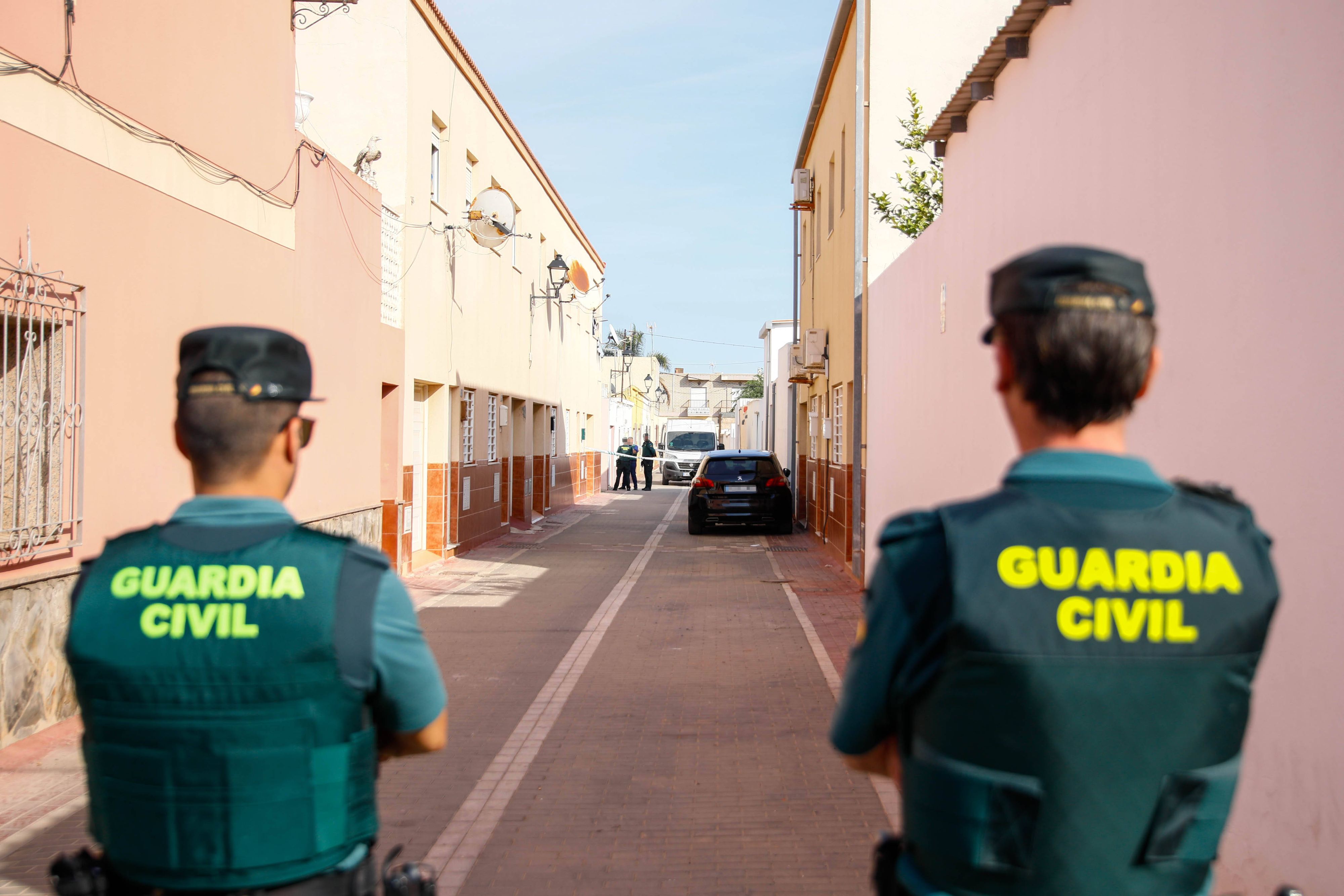 Der Koch wurde wegen des Verdachts auf schwere Körperverletzung festgenommen. Die Guardia Civil übergab den Fall der Justiz, die nun über das weitere Vorgehen entscheiden wird. (Symbolbild)