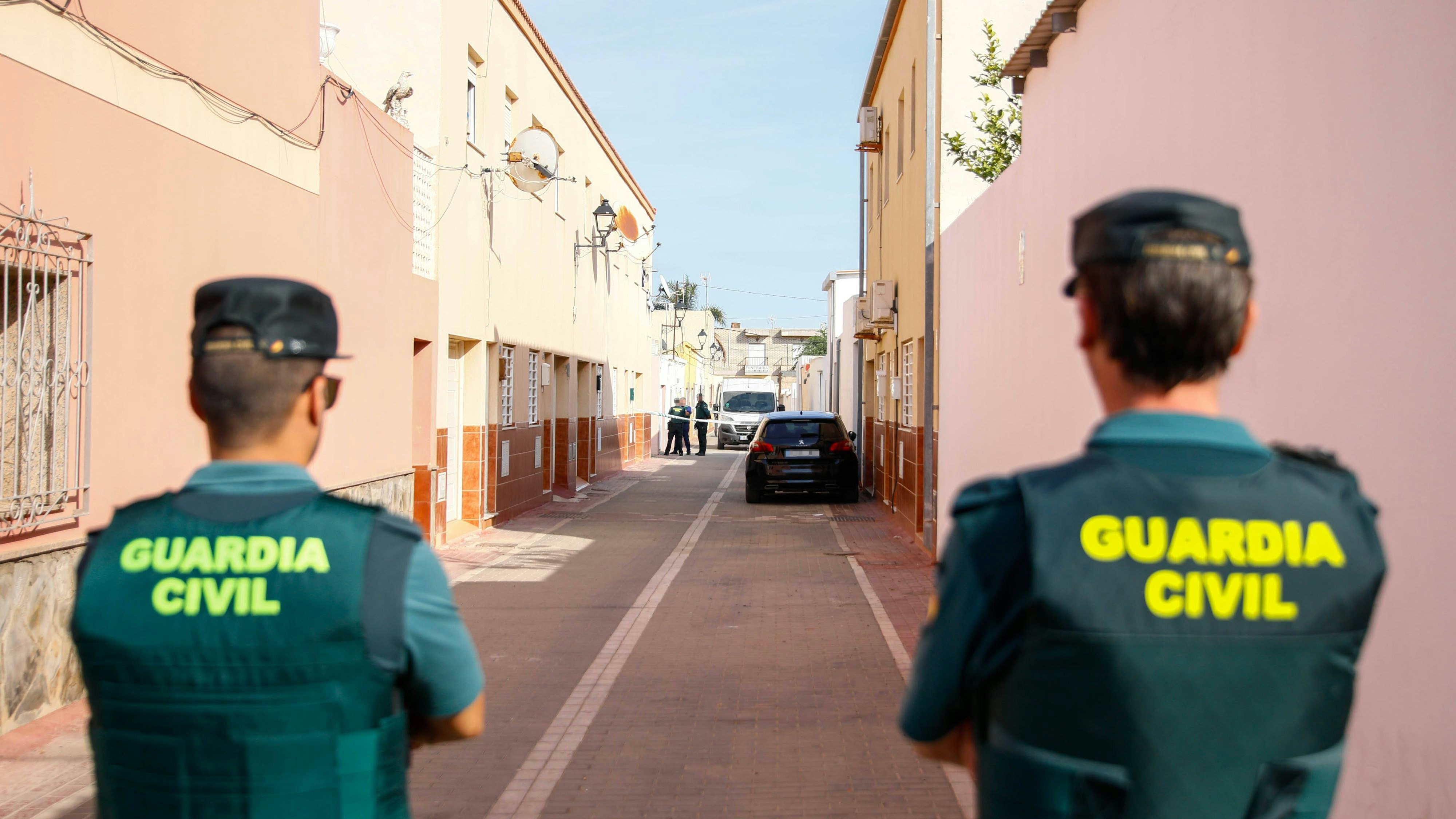 Der Koch wurde wegen des Verdachts auf schwere Körperverletzung festgenommen. Die Guardia Civil übergab den Fall der Justiz, die nun über das weitere Vorgehen entscheiden wird. (Symbolbild)