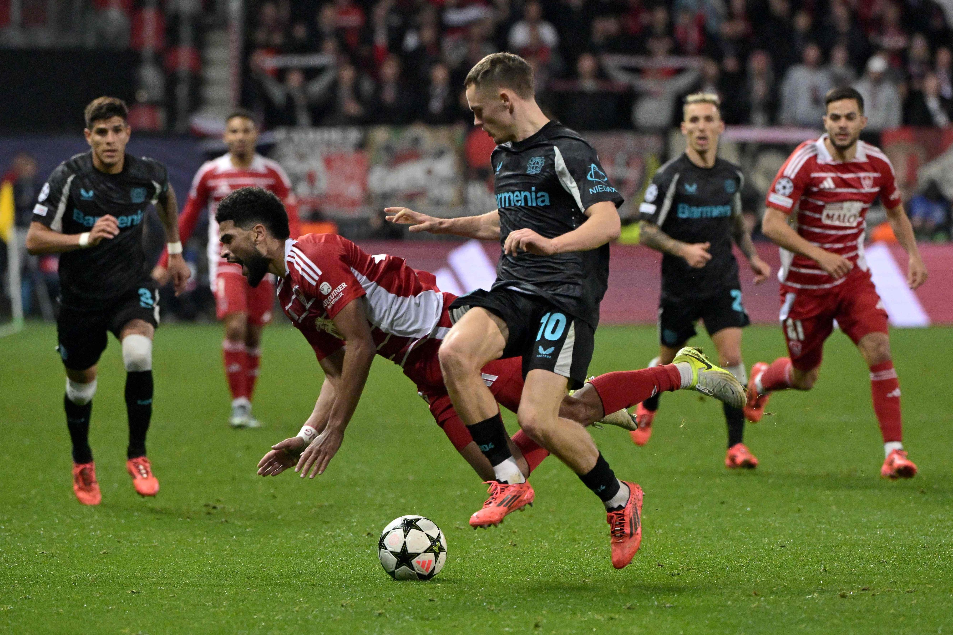 Florian Wirtz und Co. verpassen in Brest den Sieg.