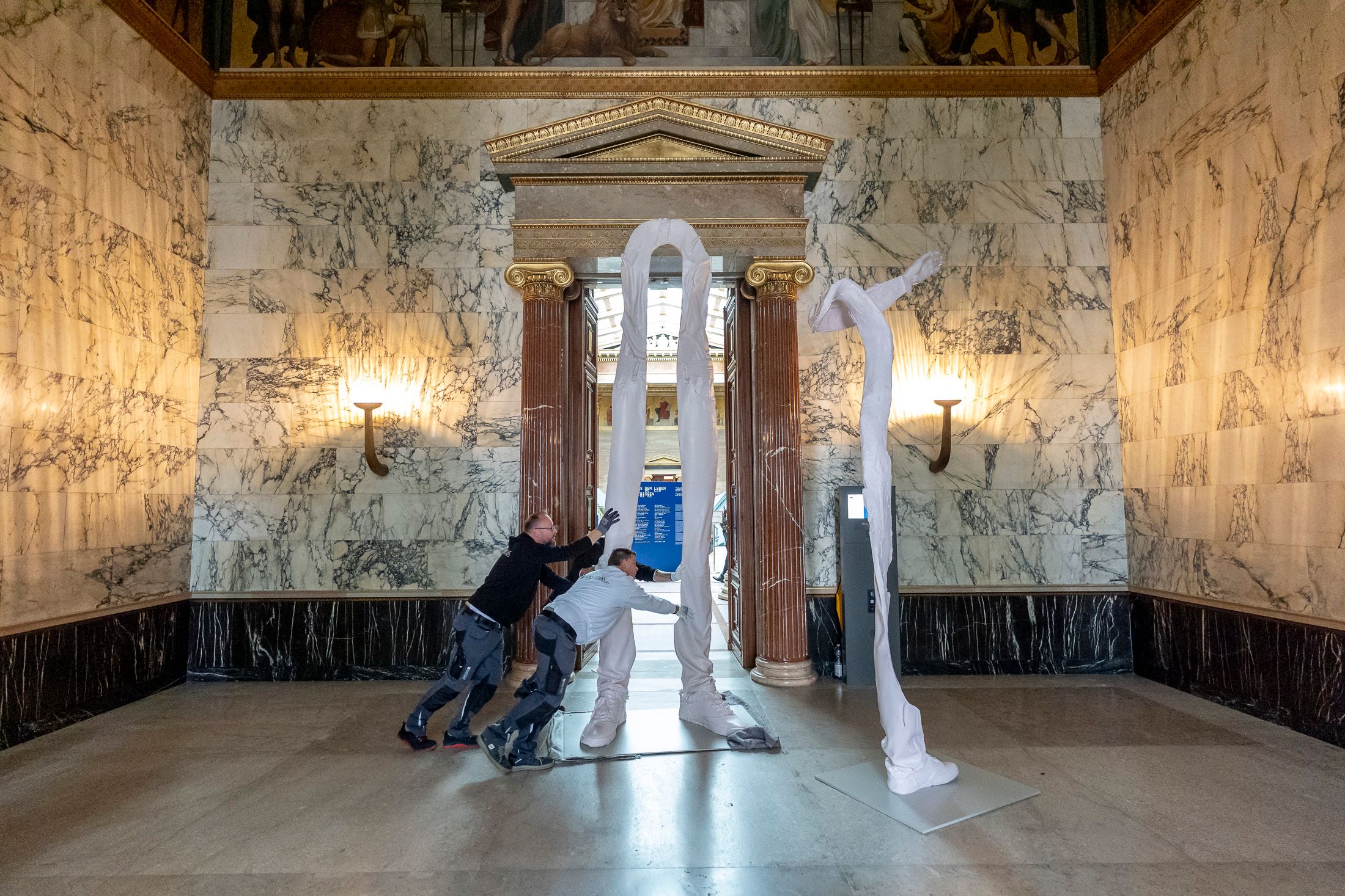 Sobotka weg, jetzt ist im Parlament der Wurm drin