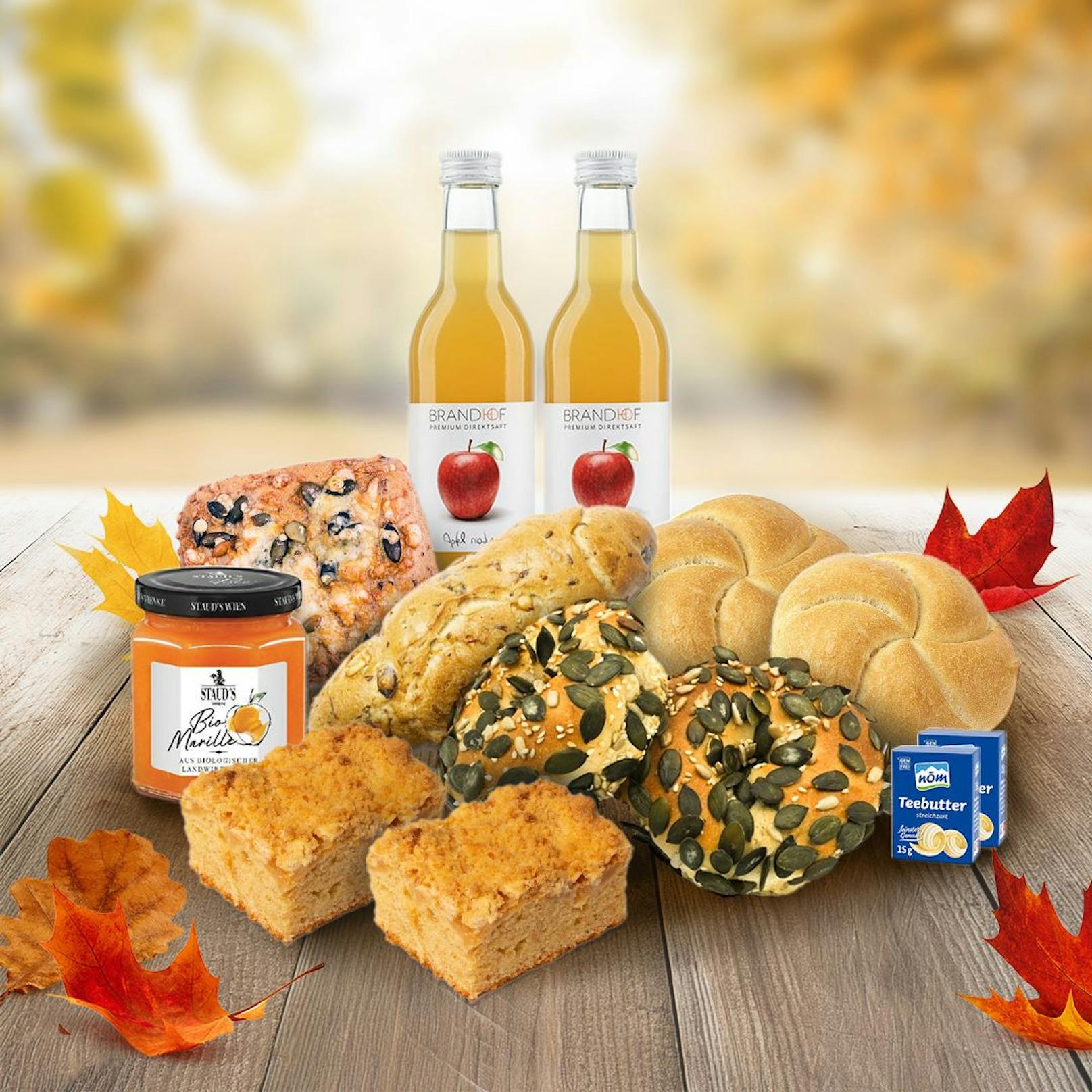 Das Herbstpaket von Hausbrot.at beinhaltet neben frischem Gebäck auch Teebutter, Marmelade und fruchtige Durstlöscher. Alle Produkte stammen von regionalen Produzenten aus Wien und NÖ.