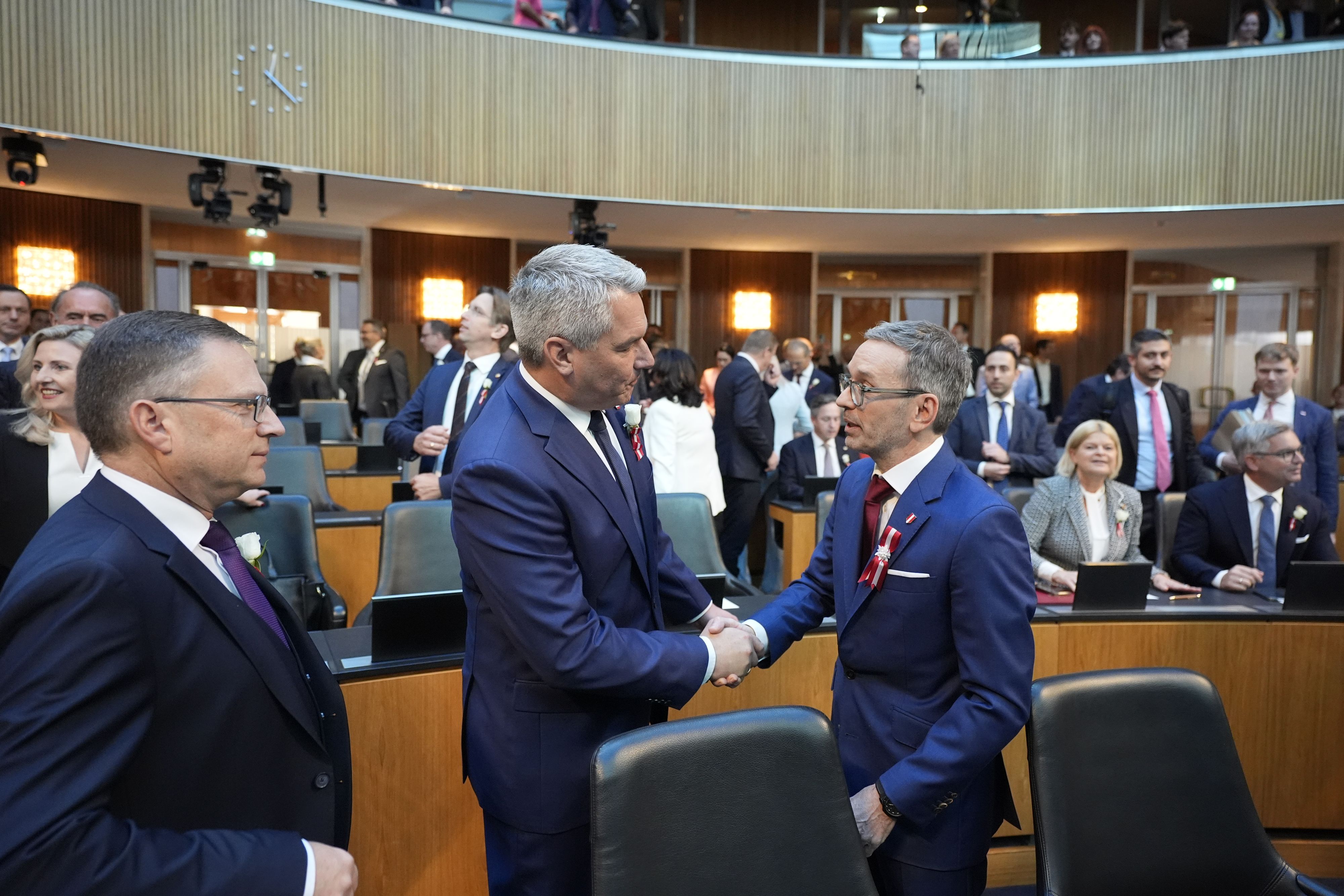 Am Donnerstag fand die erste Sitzung der 28. Gesetzgebungsperiode statt.