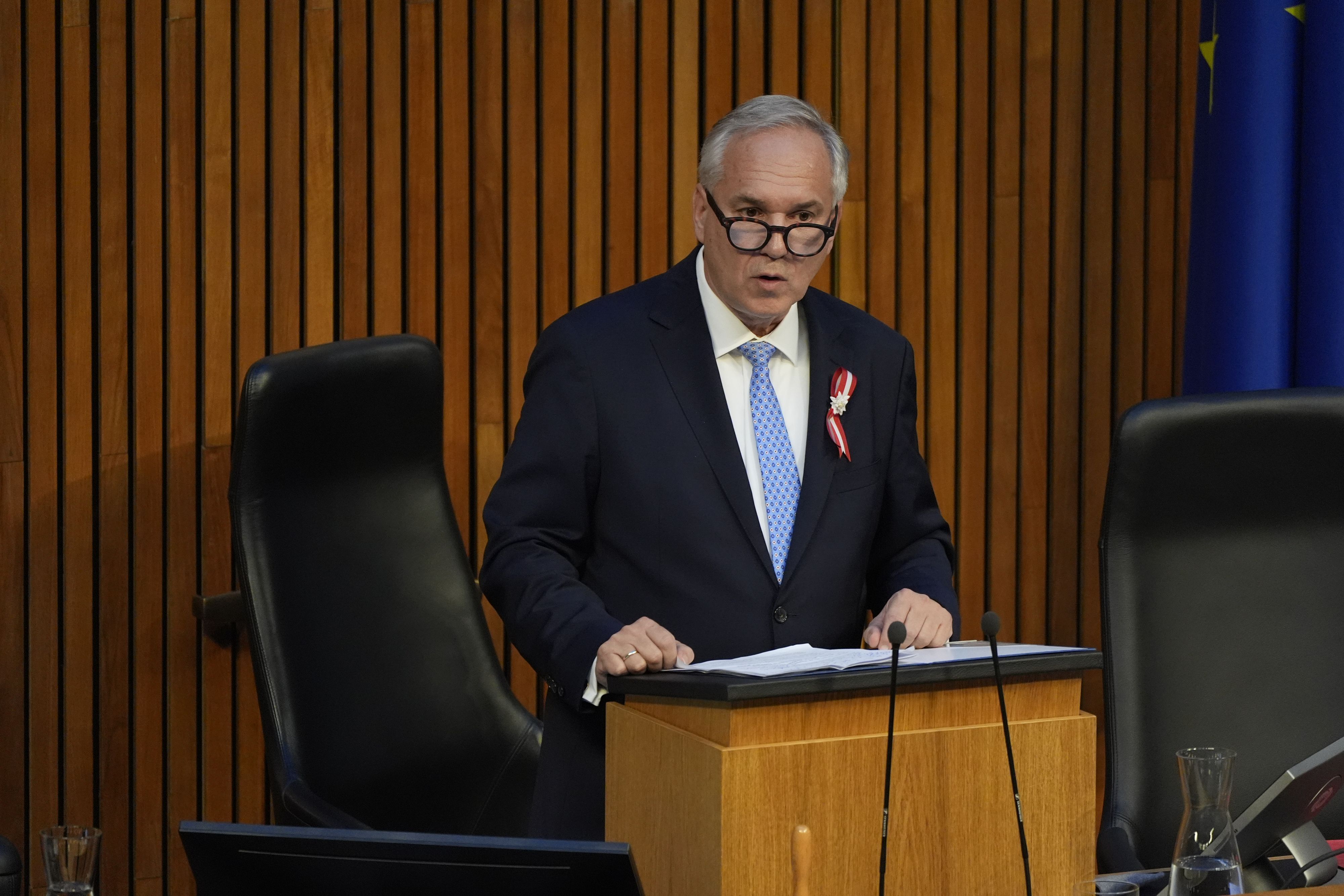 Walter Rosenkranz bei seiner ersten Rede als Nationalratspräsident. Sein erster internationaler Gast sorgt für Aufsehen.