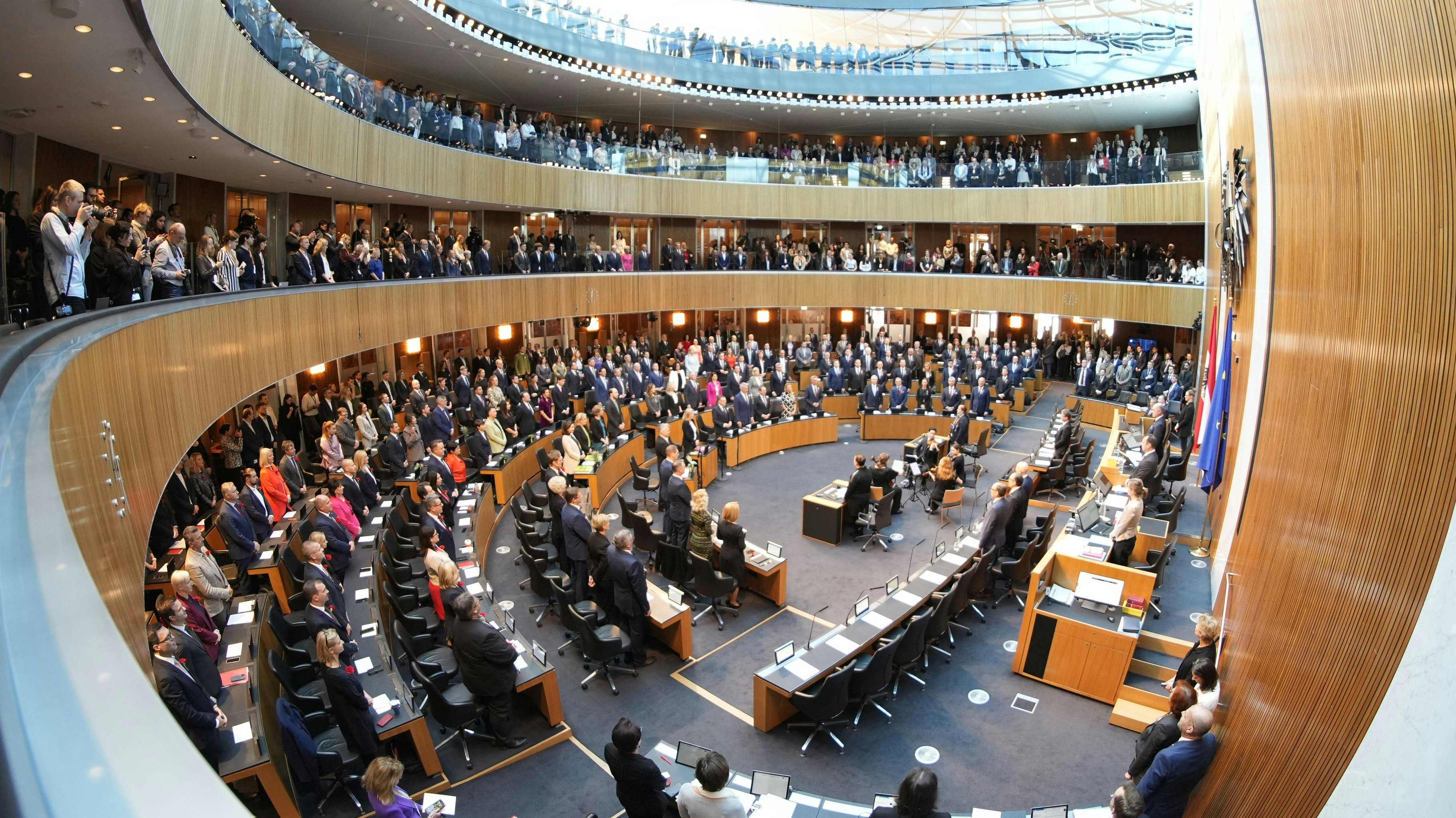 Heute.at - Beleg-Lotto: Regierung verlost jeden Monat 250.000 €