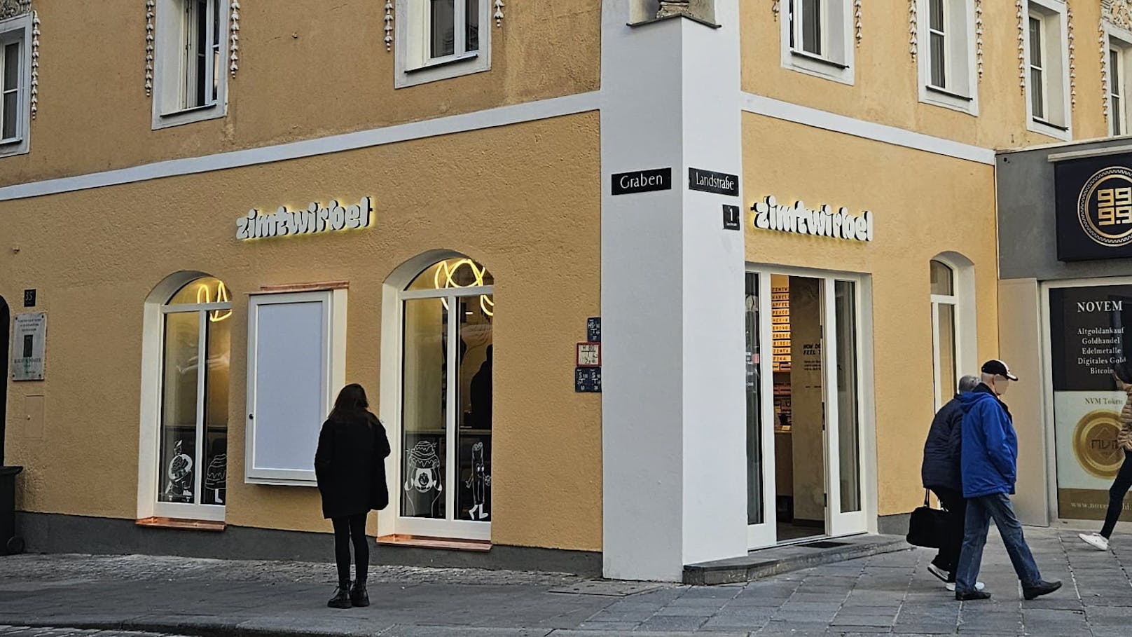 "Sooo saftig!" – Bäckerei "Zimtwirbel" eröffnet in Linz