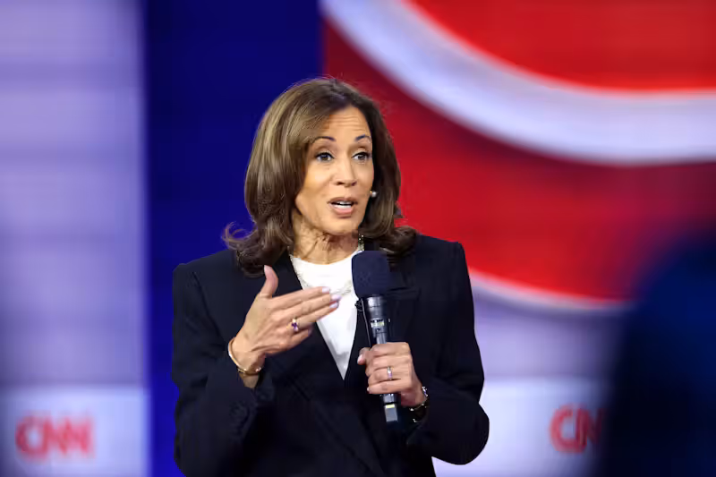 Kamala Harris stellt sich auf CNN unentschlossenen Wählerinnen und Wählern. (23. Oktober 2024)