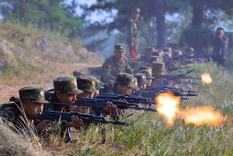 Nordkorea soll nach Angaben des südkoreanischen Geheimdienstes insgesamt bereits 3000 Soldaten nach Russland geschickt haben. (Im Bild: Nordkoreanische Soldaten bei einer Übung an einem nicht genannten Ort in Nordkorea am 11. September 2024.
