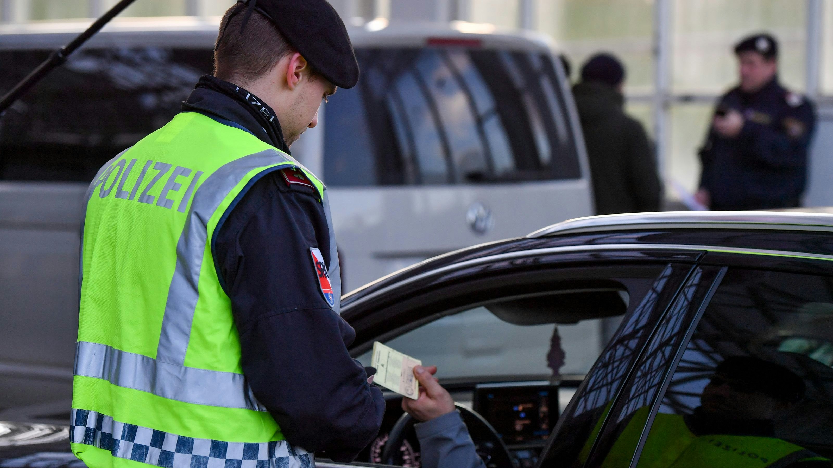Die völlig normale Kontrolle eskalierte mit dem ersten Satz des Lenkers (Symbolfoto).