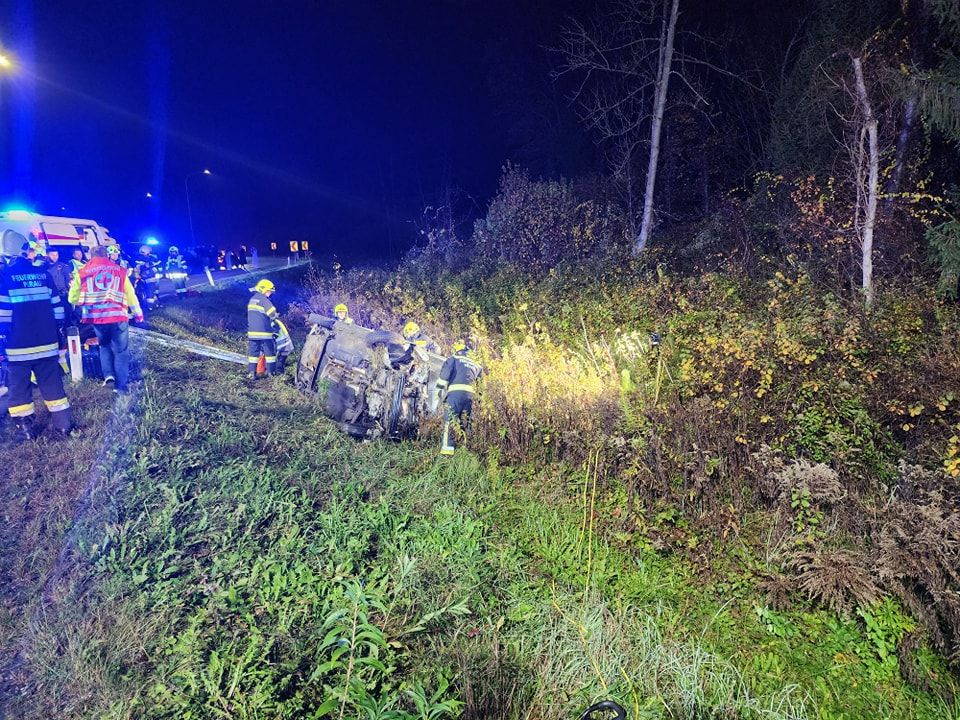 Die Einsatzkräfte waren rasch vor Ort und eilten den Verletzten zu Hilfe.