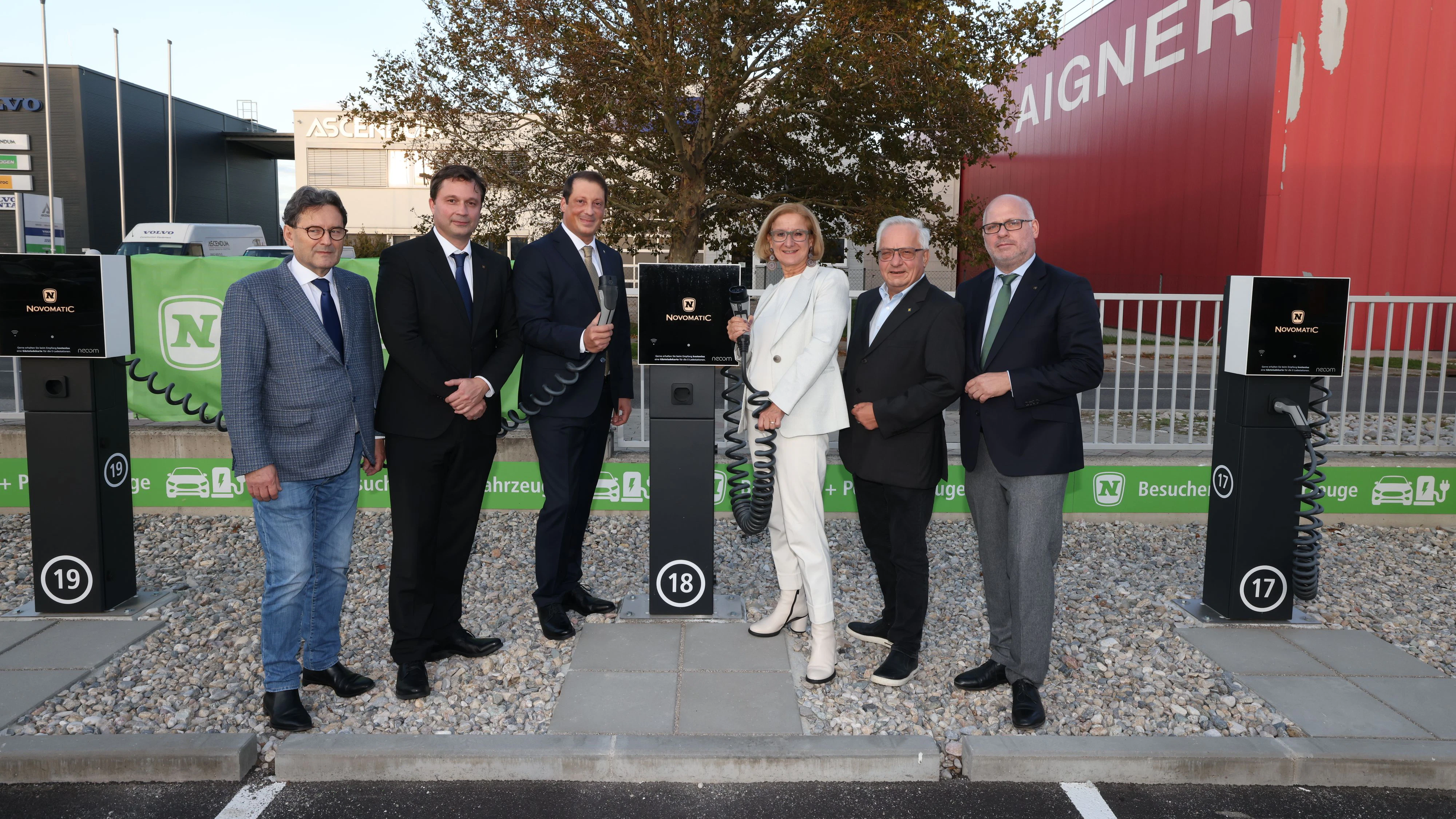 Novomatic nimmt riesige Dachphotovoltaik-Anlage in Betrieb | Heute.at