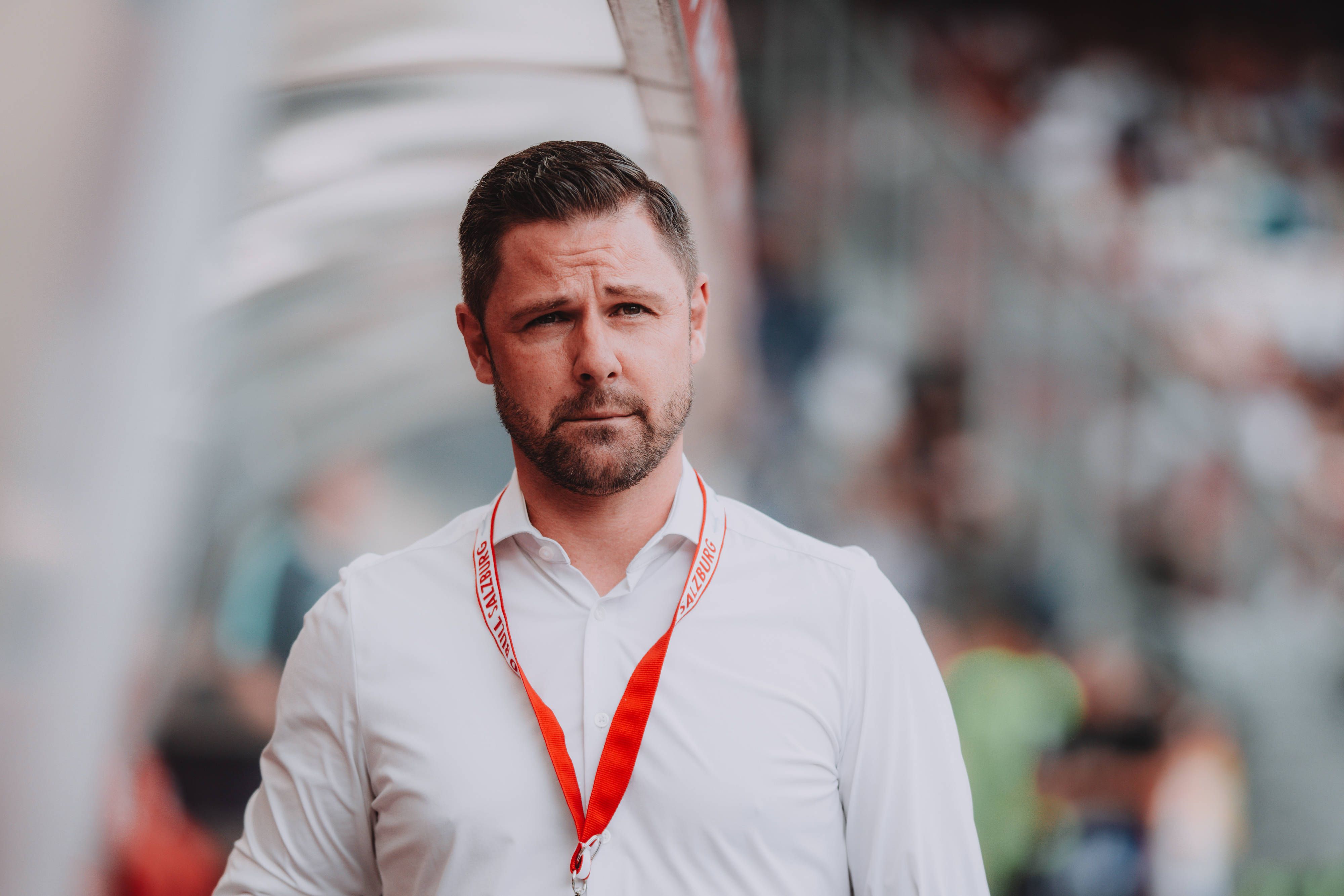 Bernhard Seonbuchner sieht sich immer wieder mit Kritik hinsichtlich der Qualität des Salzburger Kaders konfrontiert.