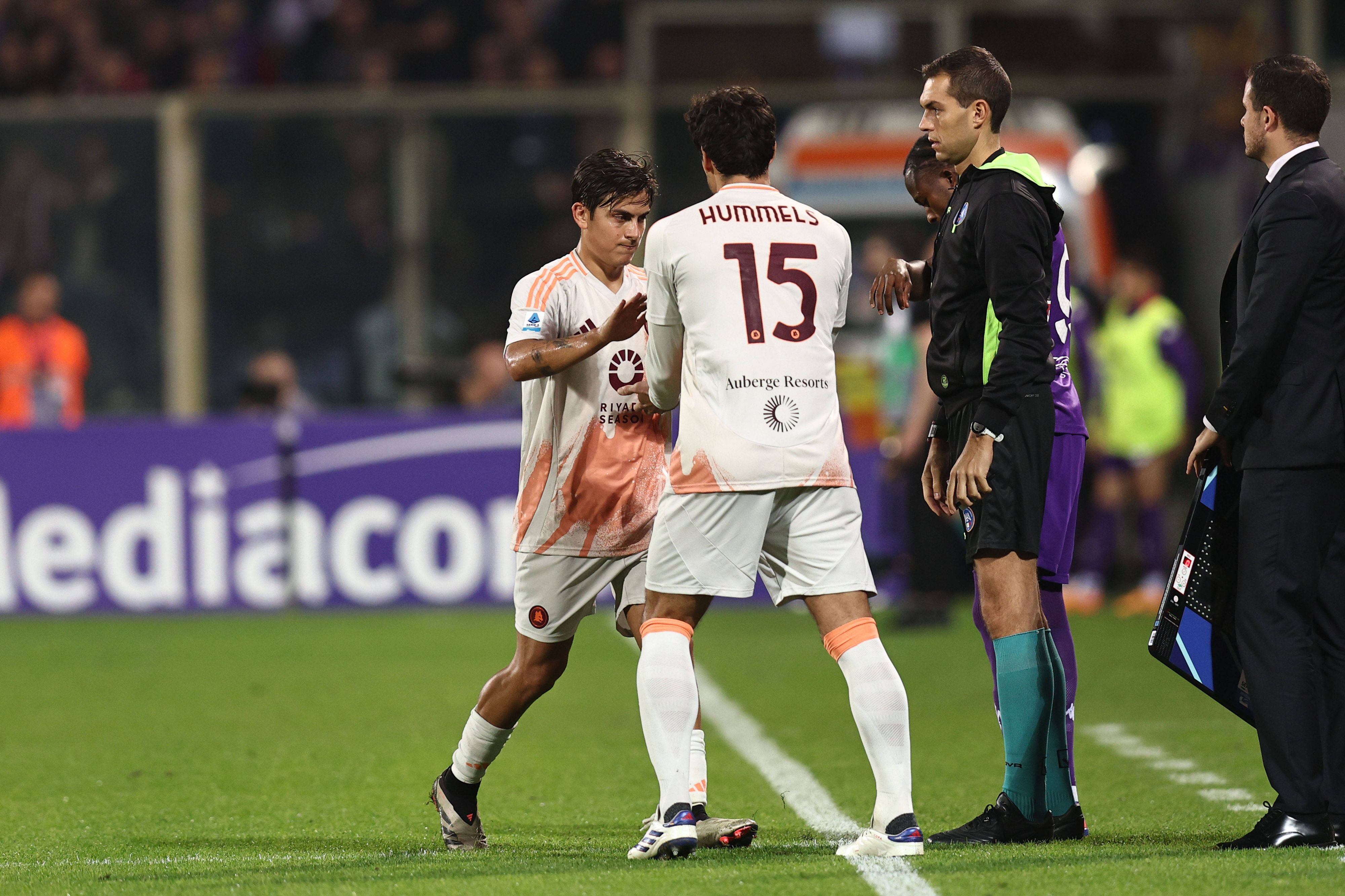 Mats Hummels erlebte ein Horror-Debüt für die AS Roma, köpfte vier Minuten nach seiner Einwechslung ins eigene Tor.