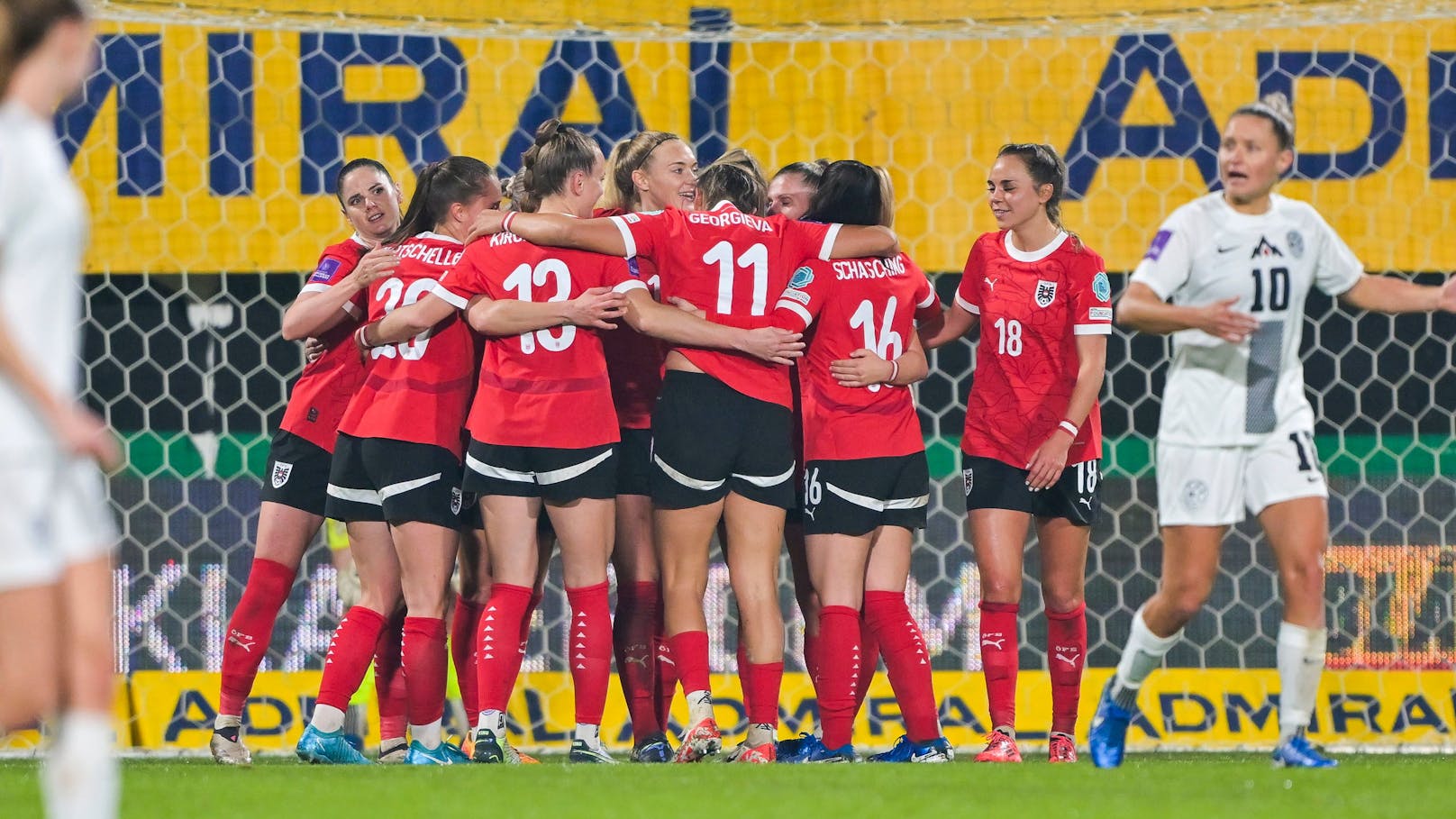 Elfmeterfestspiele! ÖFB-Frauen sind im Play-off-Finale