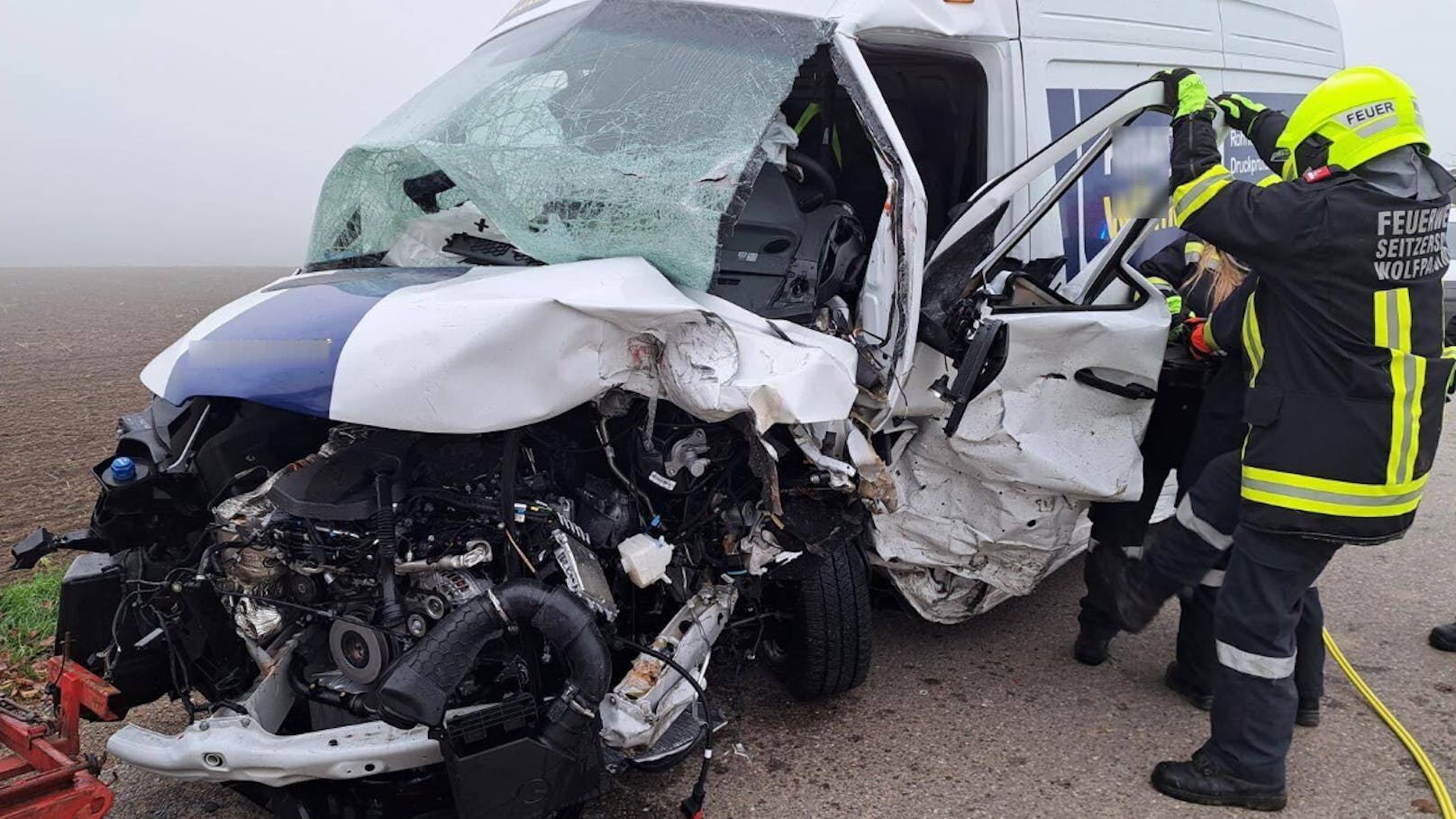 Tödlicher Verkehrsunfall auf der B4﻿