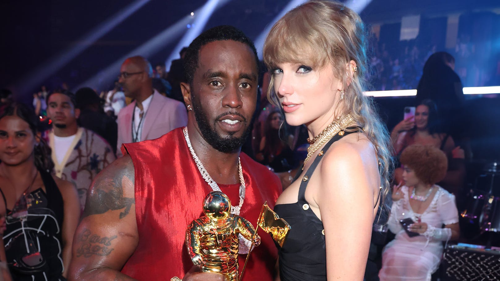 "Immer nett": Swift wollte mit Diddy zum Abschlussball