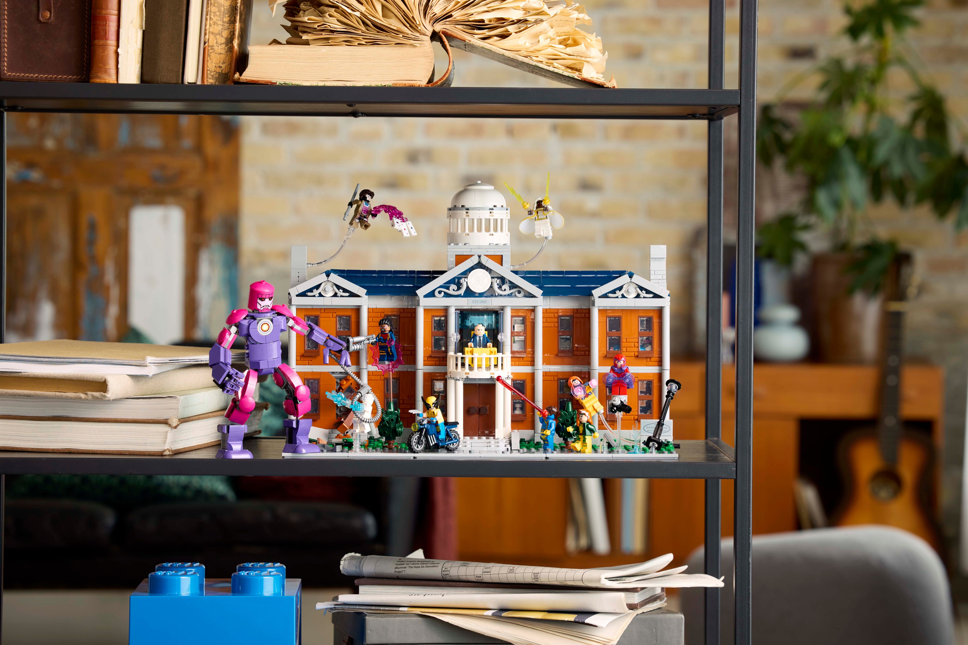 Die LEGO Gruppe präsentiert das LEGO Marvel D2C: X-Mansion Set.