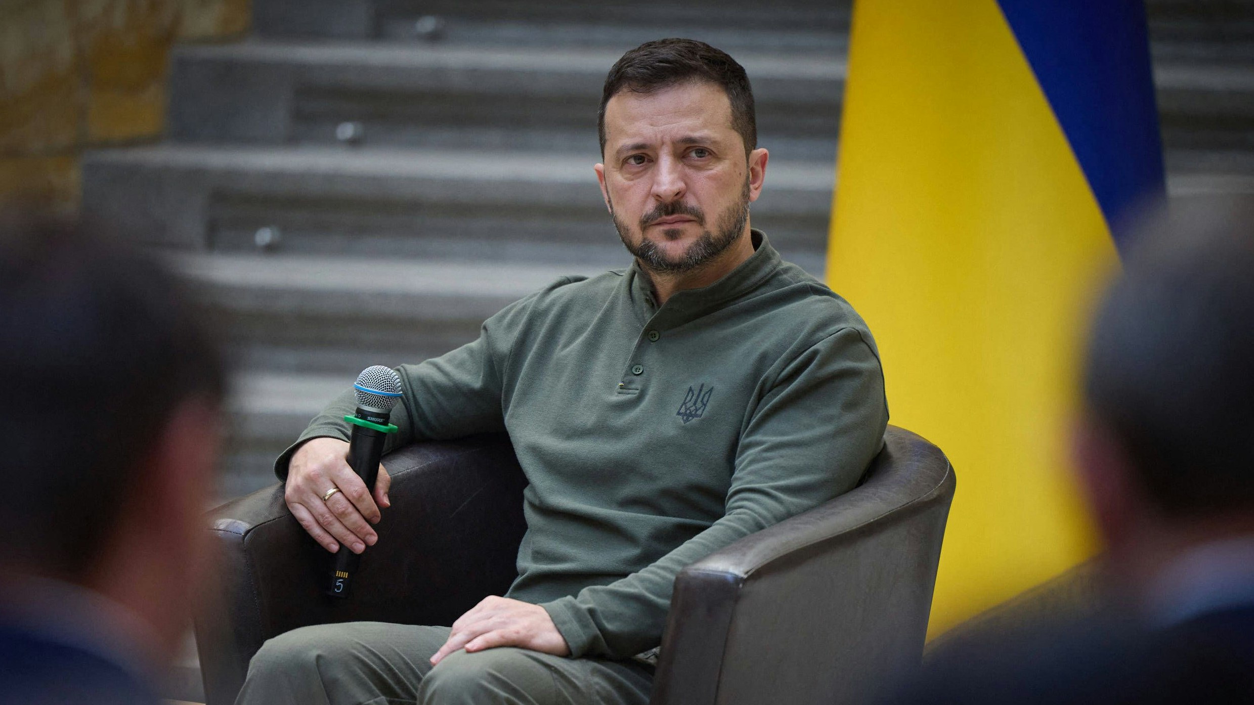 Heute.at - Bei Selenskyj-Interview fällt plötzlich das Licht aus