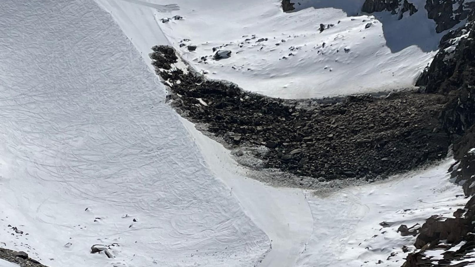 Felssturz auf Skipiste – nur Zufall verhindert Tragödie