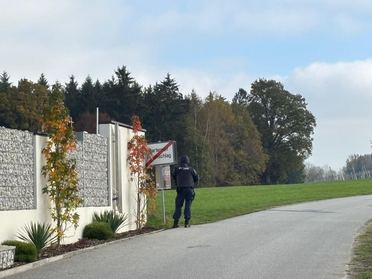 Hunderte Beamte waren an Allerheiligen am Vormittag im Mühlviertel im Einsatz.