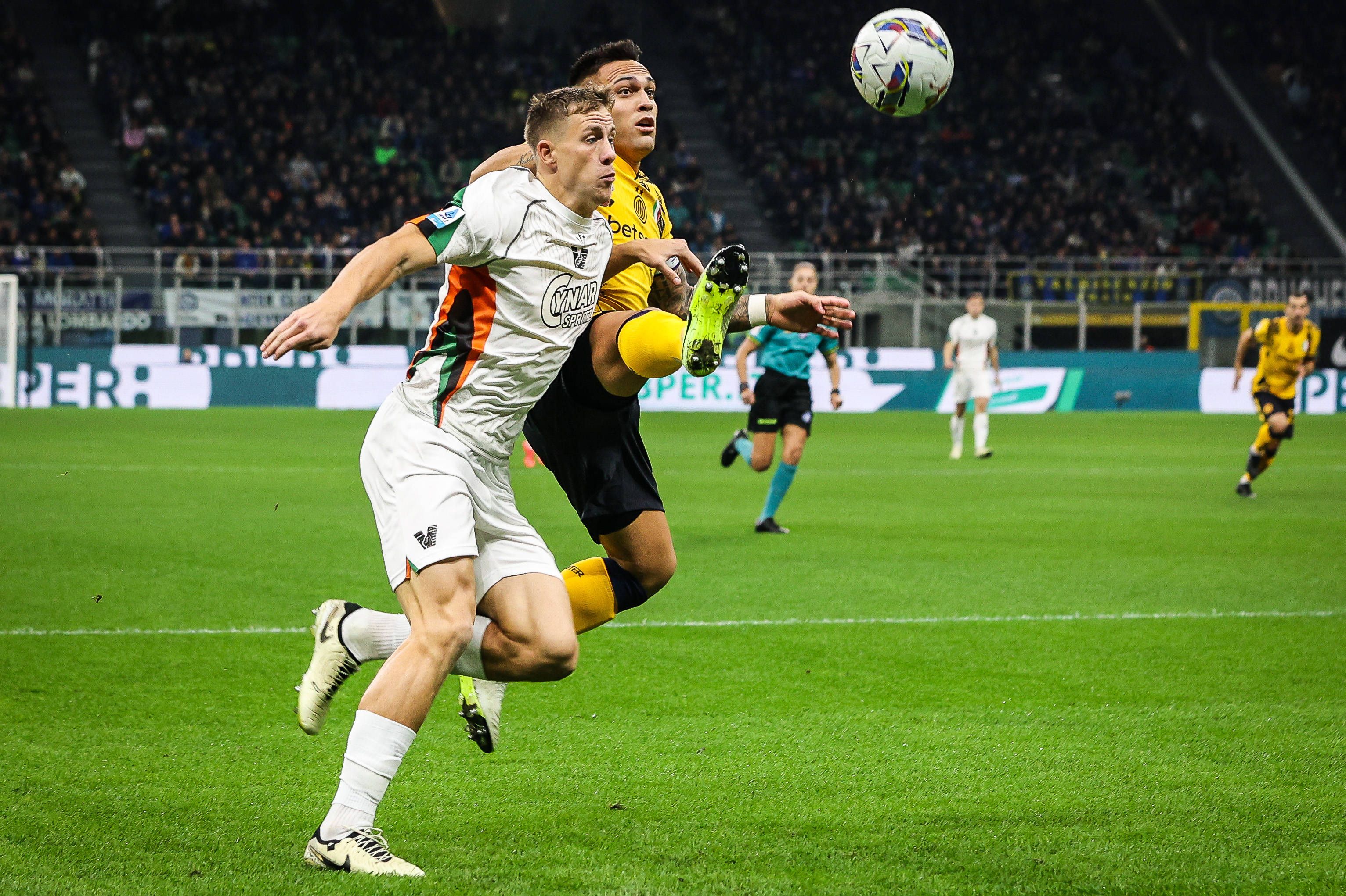 Michael Svoboda hatte mit Lautaro Martinez und Co. einiges zu tun.