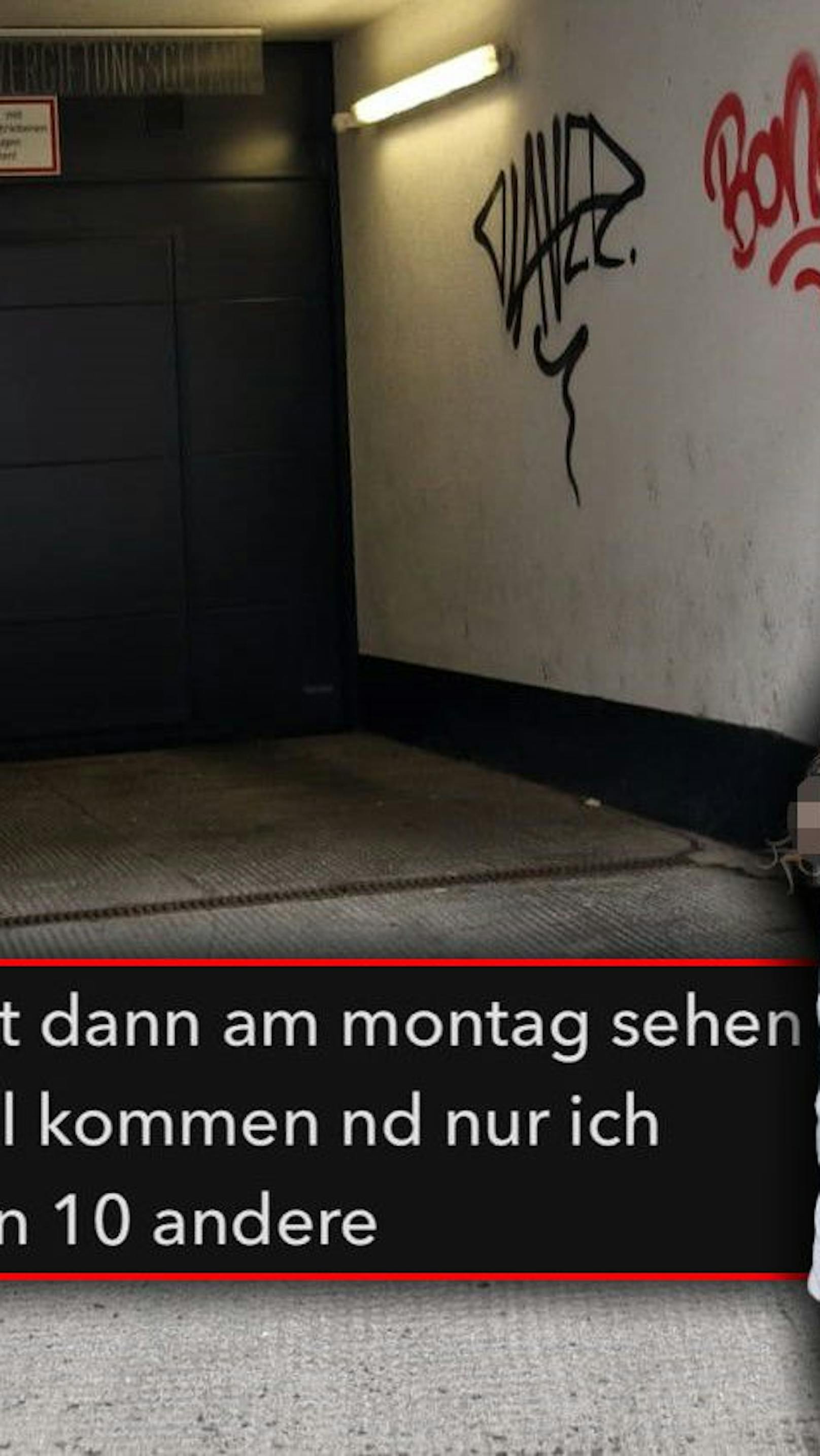 Bande prügelt Mädchen (12), zündet ihm die Haare an