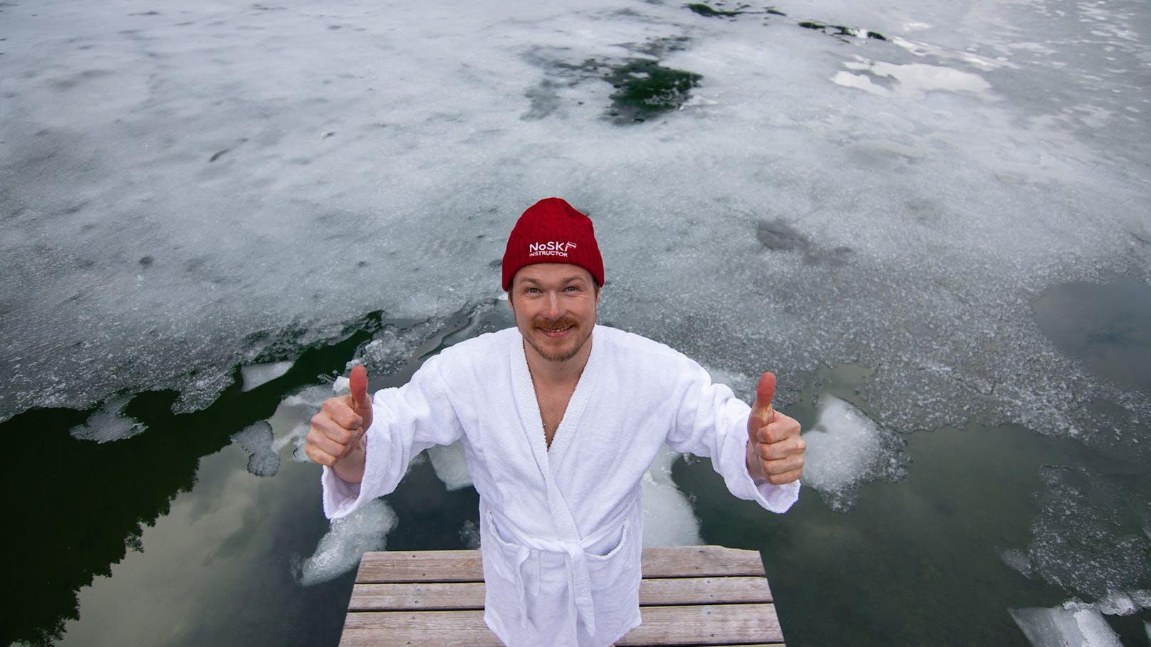 Schnee adé! Österreich Werbung schickt NoSki Instructor