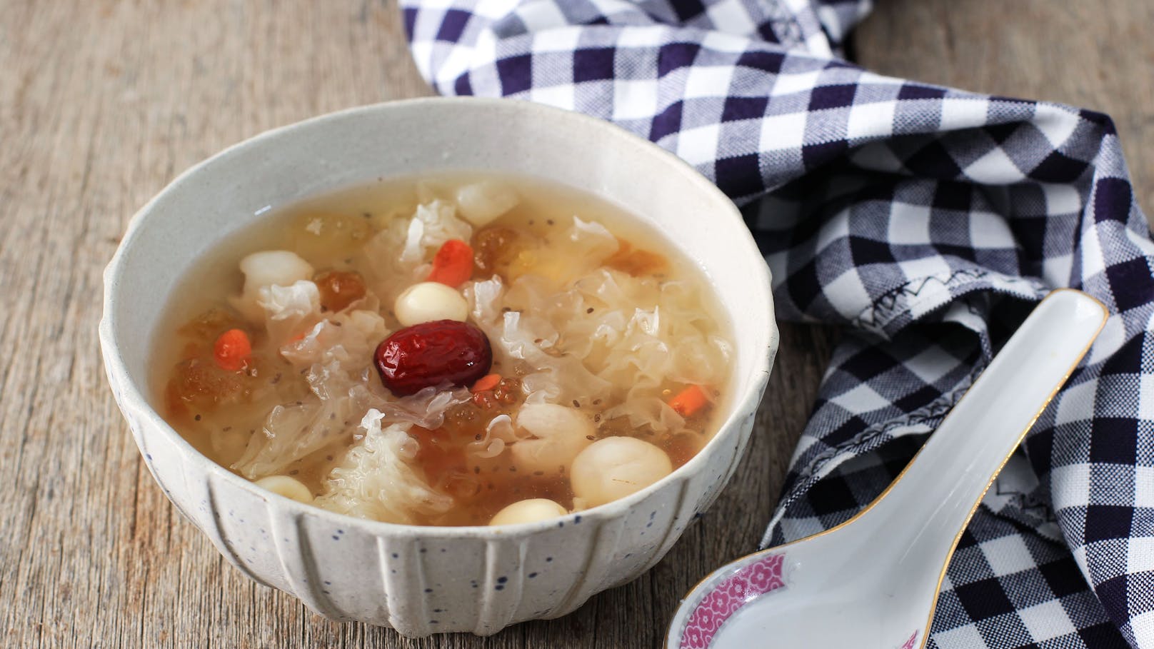 Tremella-Soup: Was kann die„Anti-Aging-Suppe“?