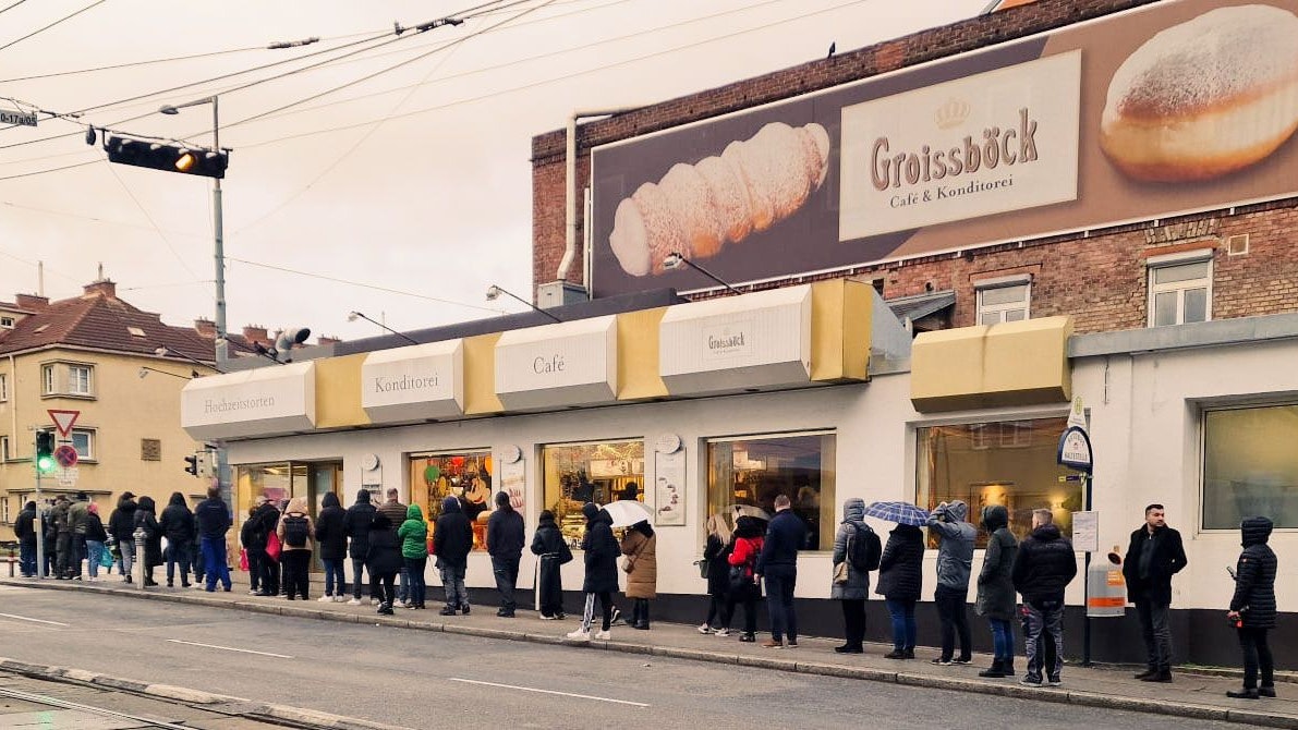 Heute.at - Dubai-Version: Wiener stehen für Pistazien-Krapfen an