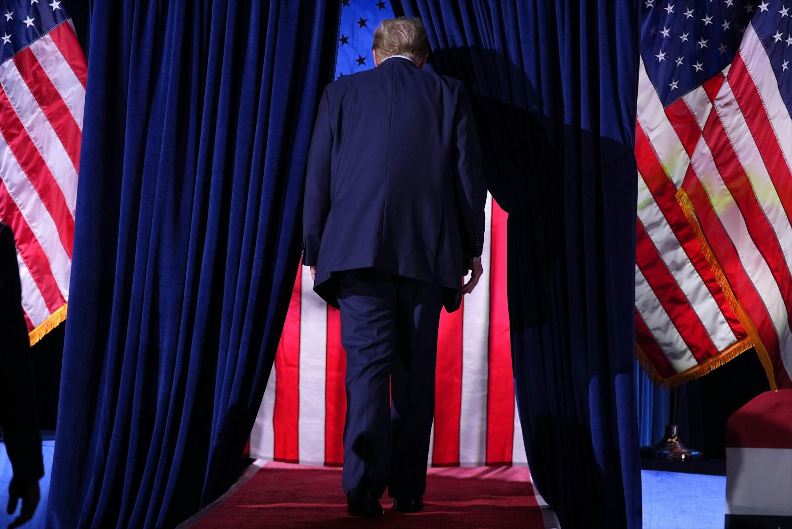 Republikaner-Kandidat Donald Trump bei seinem Wahlkampfabschluss in Grand Rapids, Michigan, am 5. November 2024.