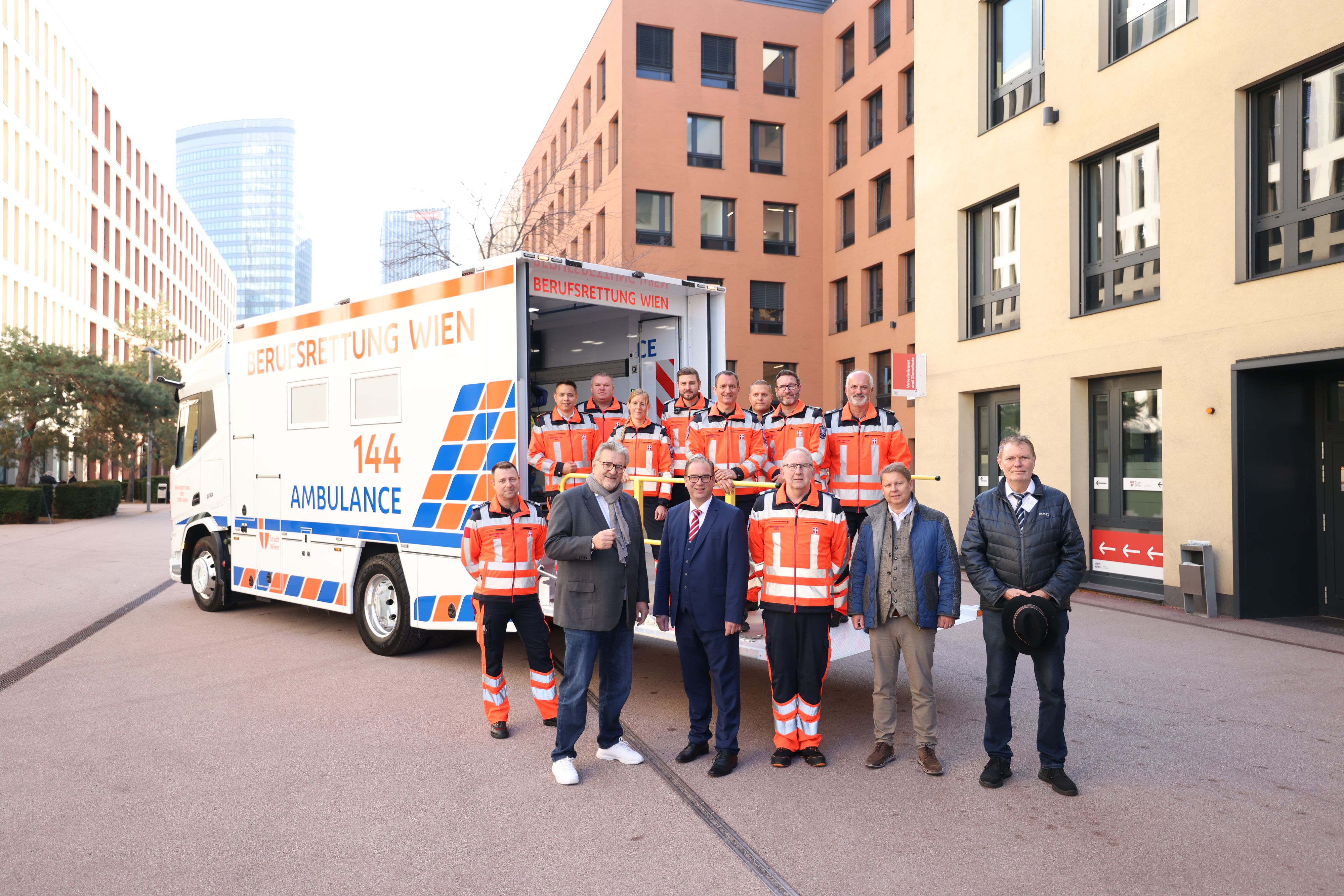 Der neue Bettenintensivtransporter der Berufsrettung Wien.